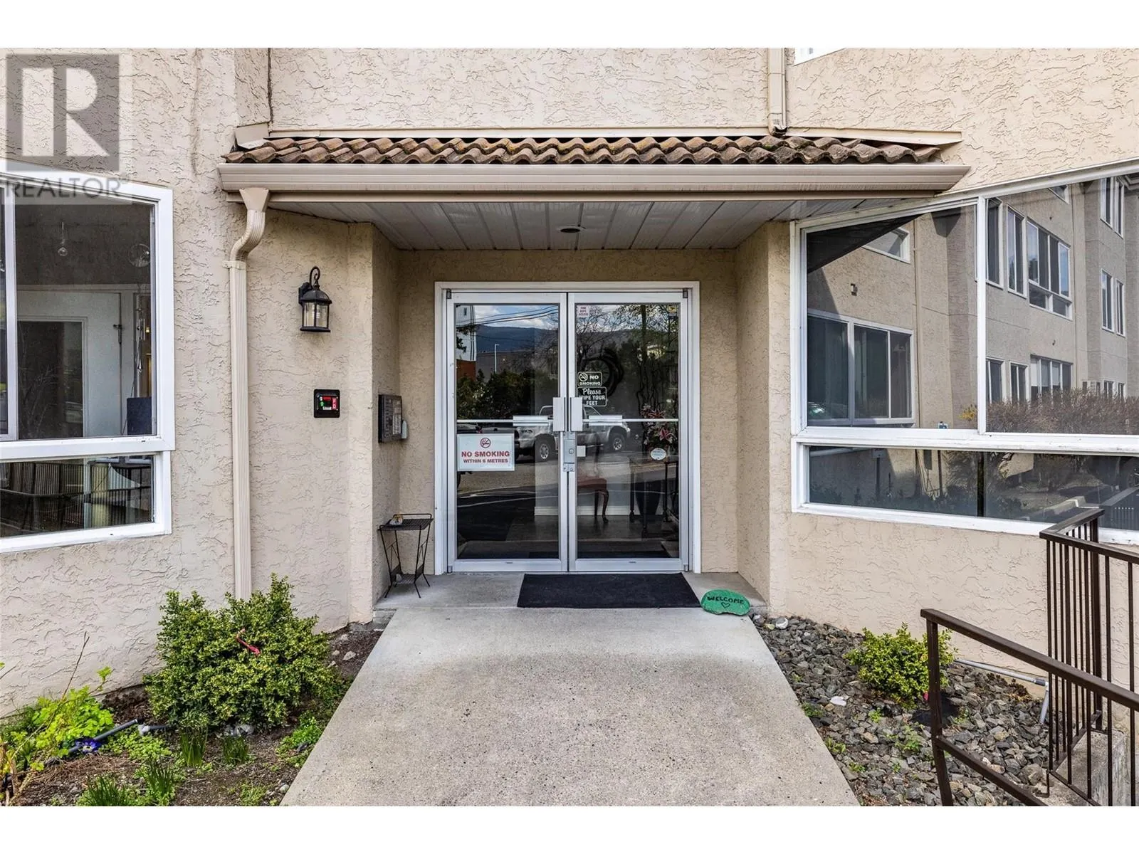 3815 Brown Road Unit# 210