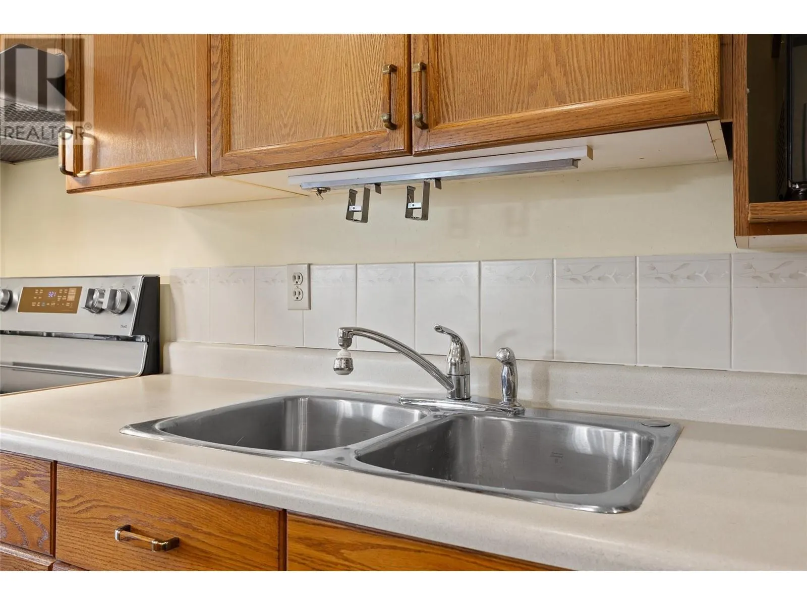 3815 Brown Road Unit# 210
