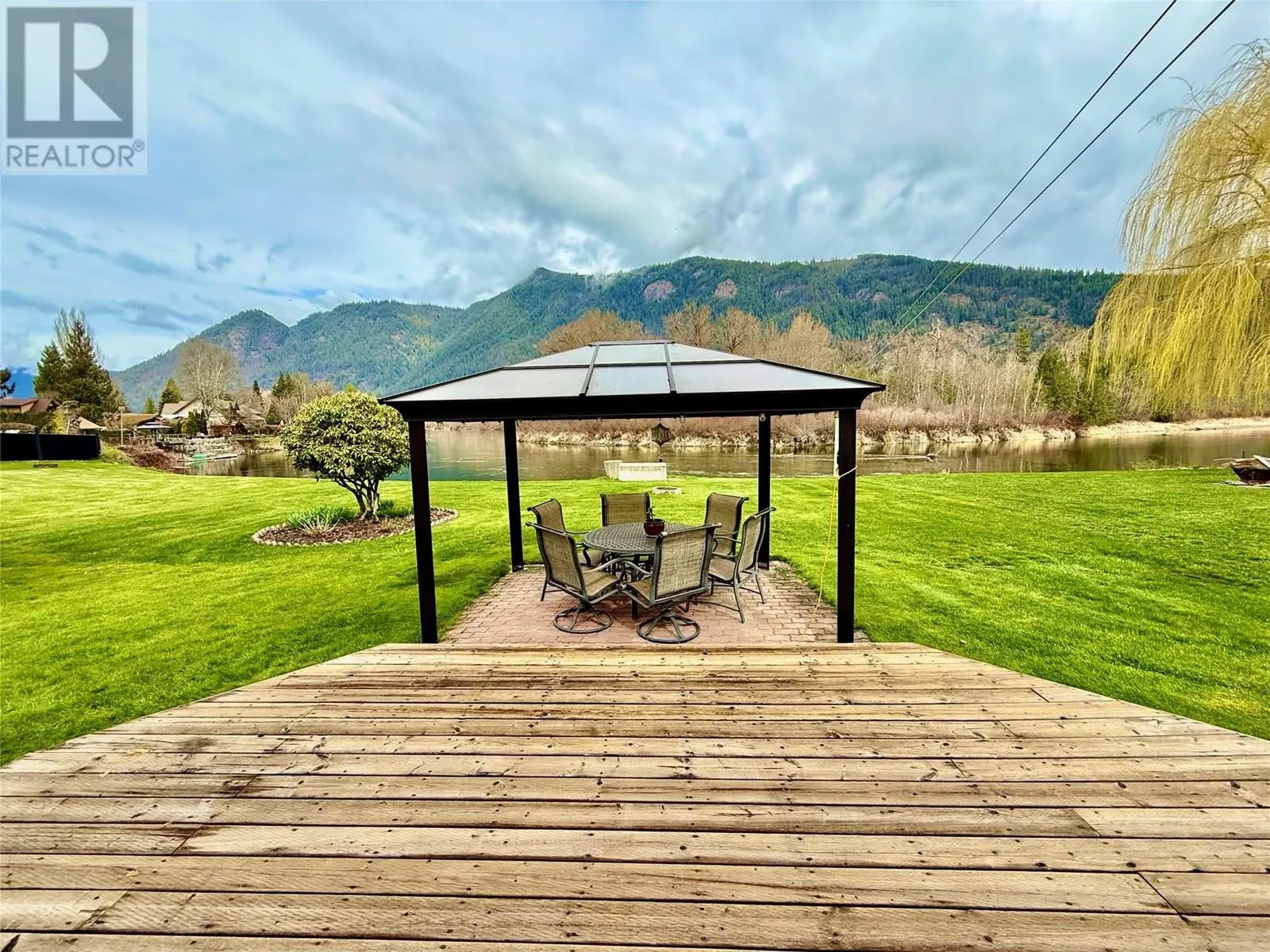 1413 Silver Sands Road