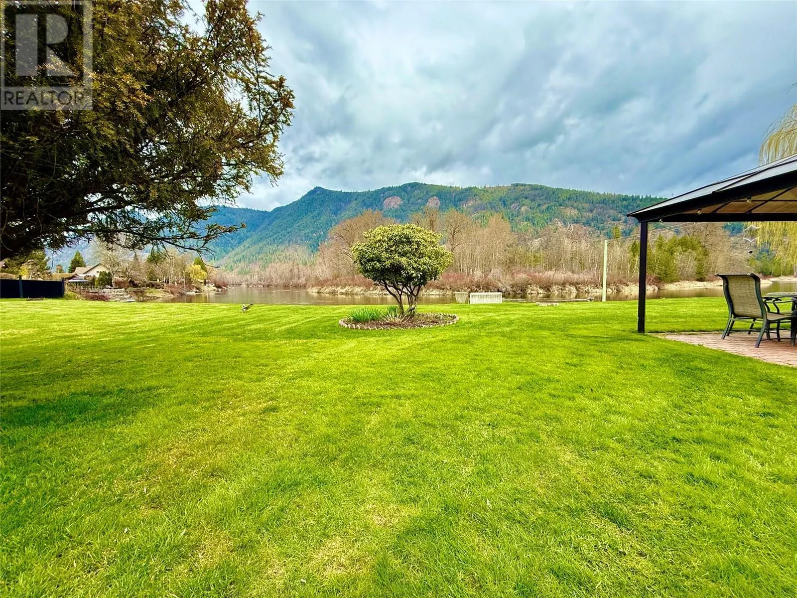 1413 Silver Sands Road