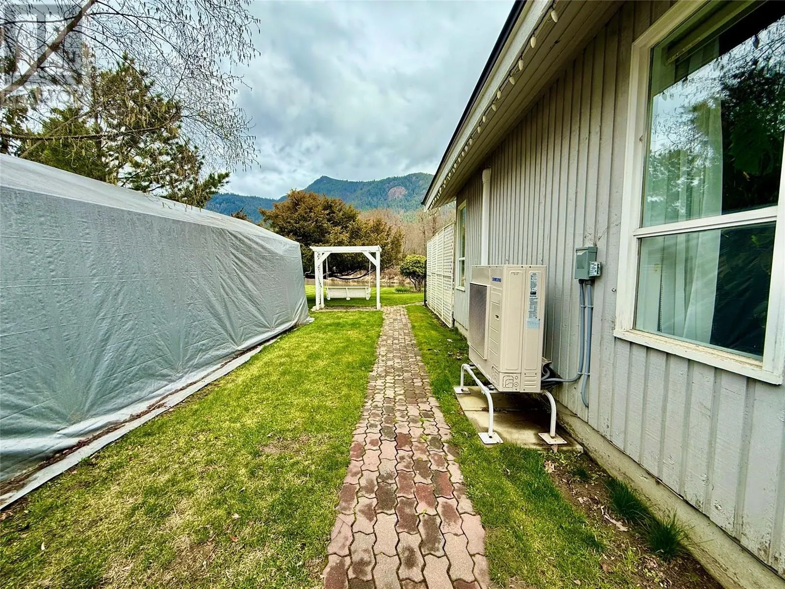 1413 Silver Sands Road