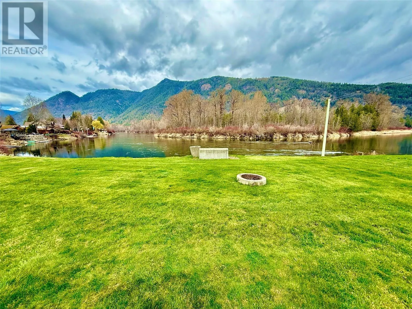 1413 Silver Sands Road