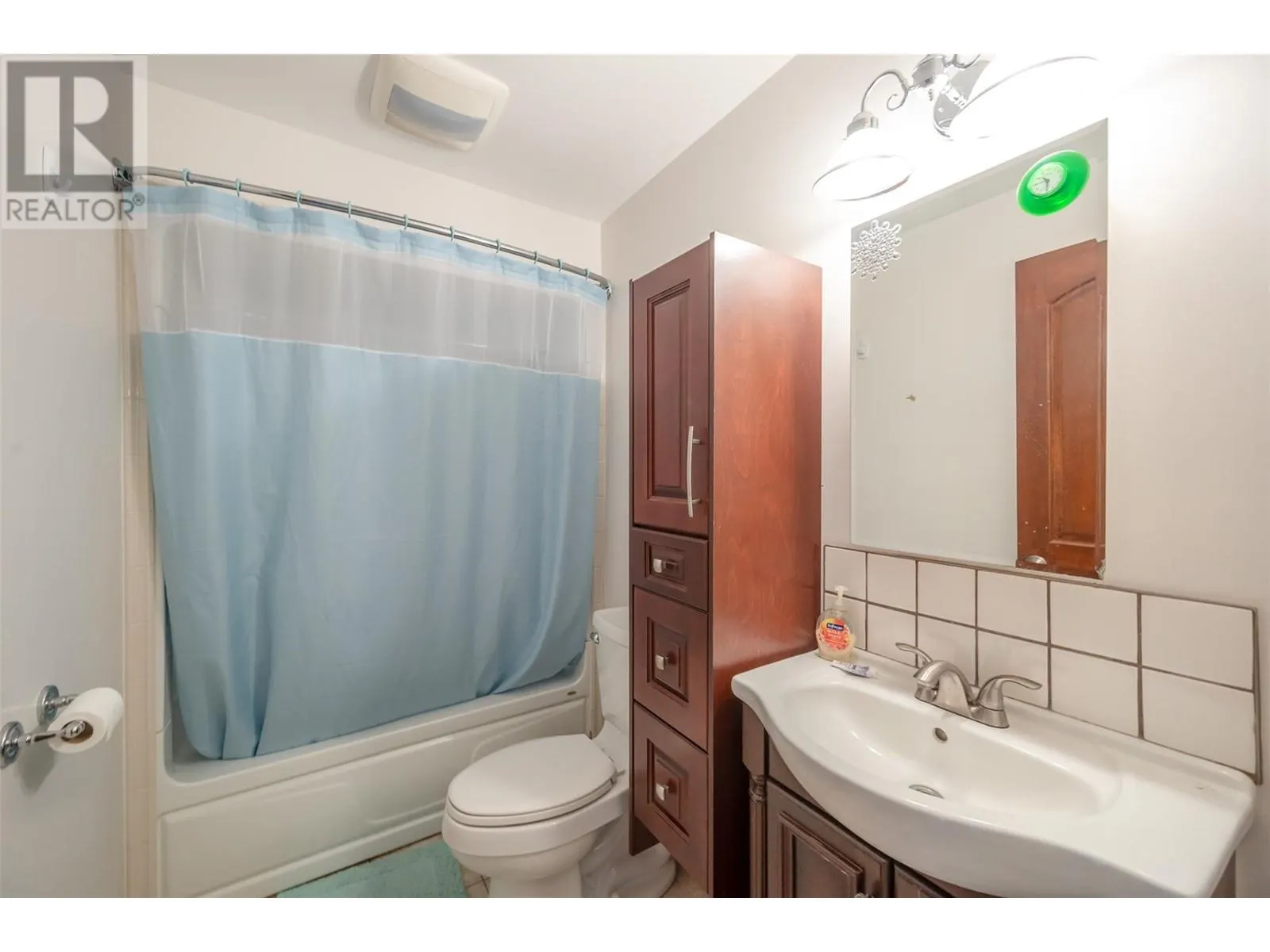 1095 Fairview Road