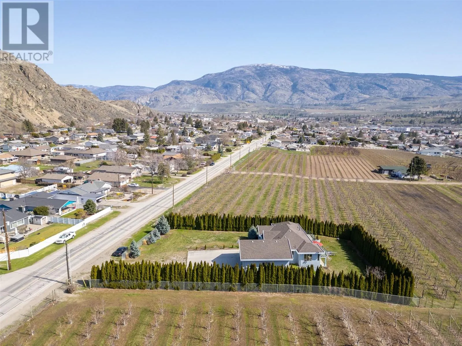 1095 Fairview Road