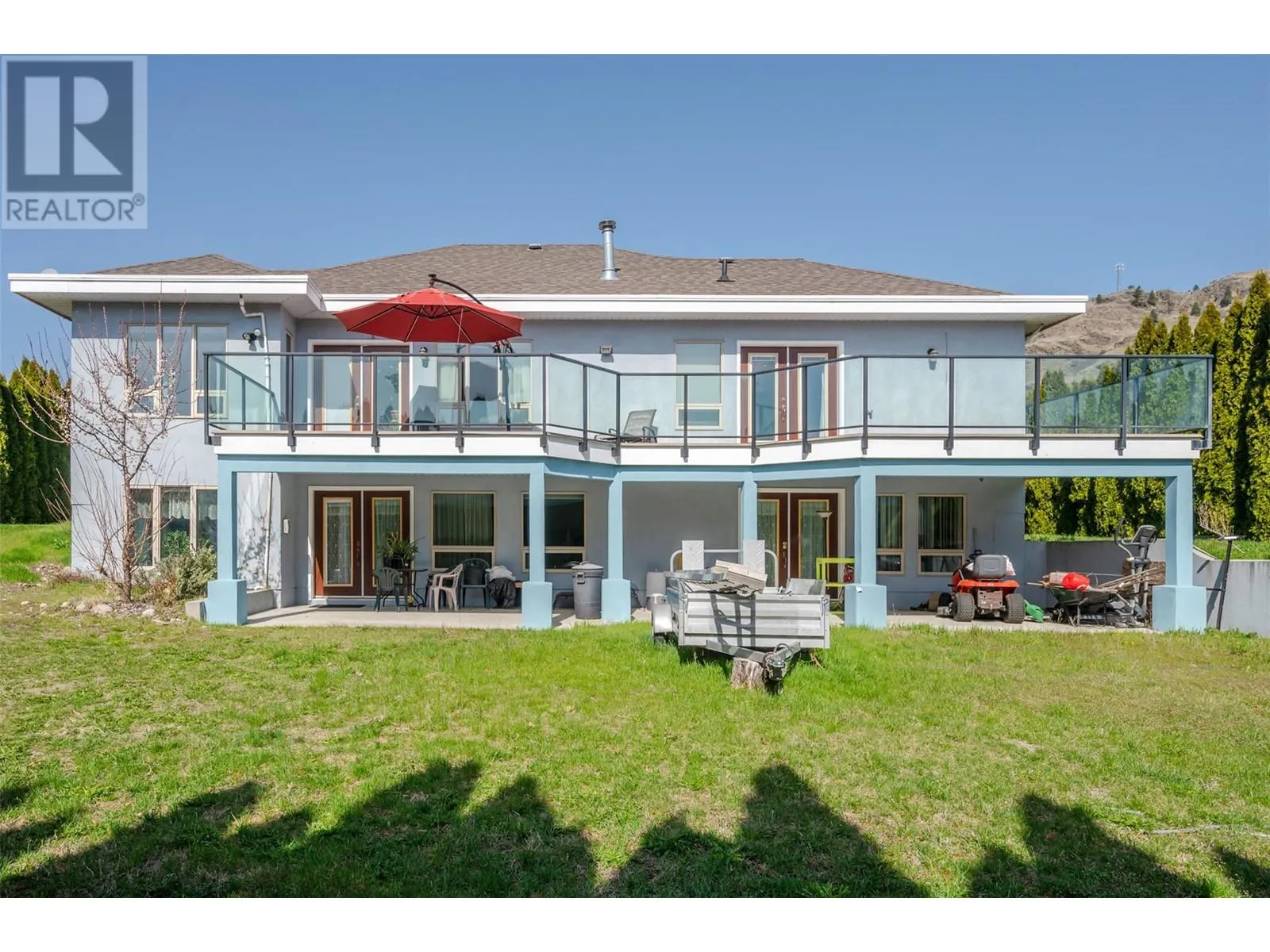 1095 Fairview Road