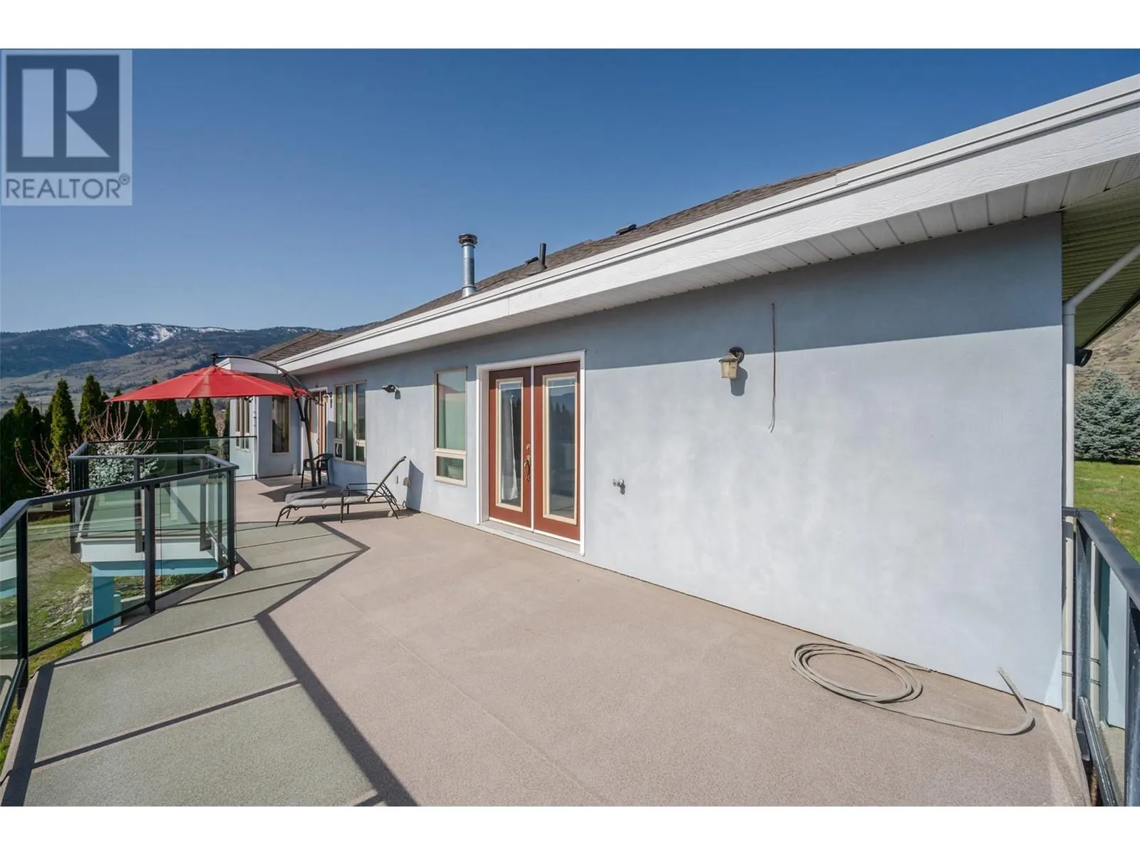 1095 Fairview Road