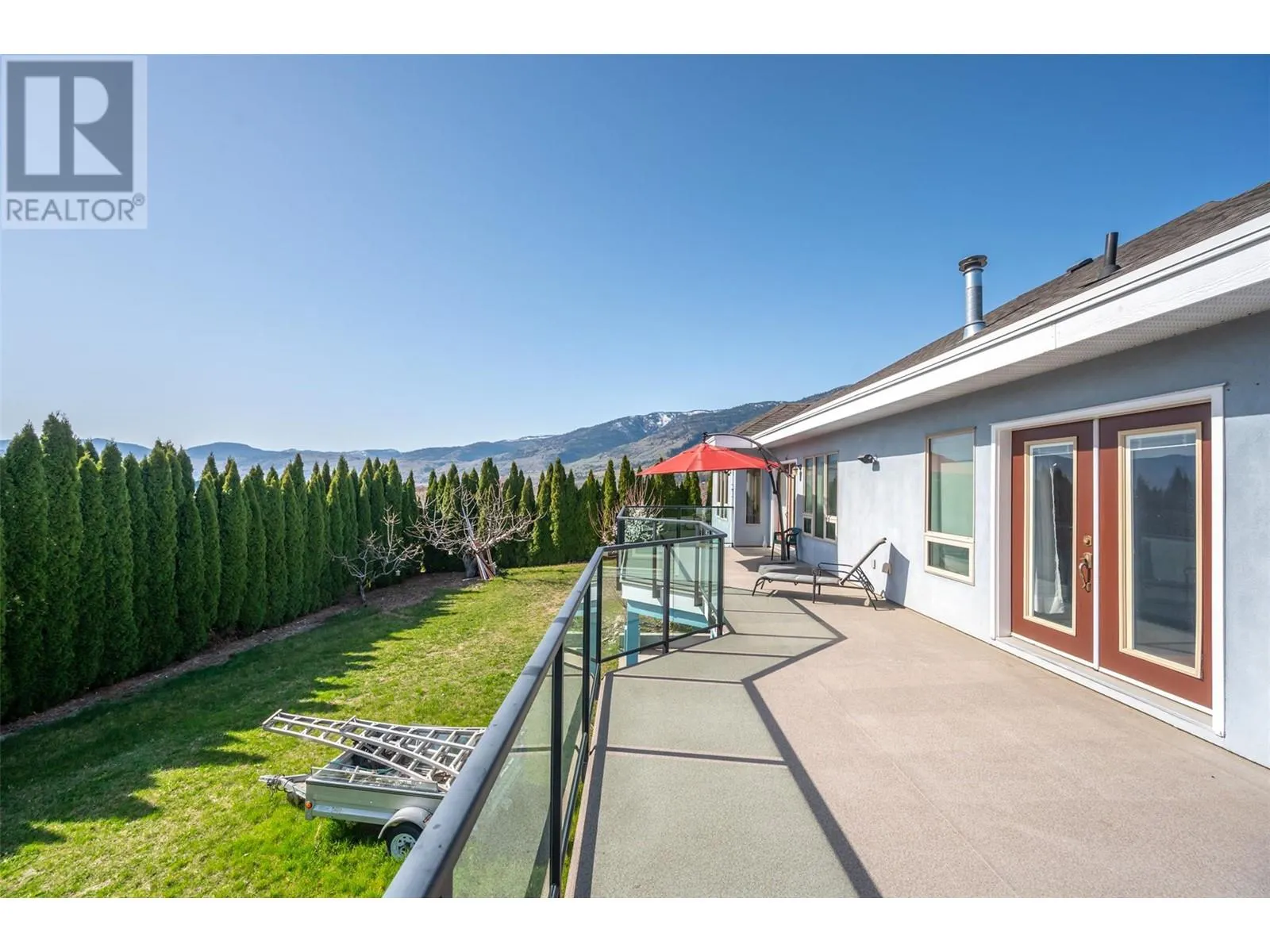 1095 Fairview Road