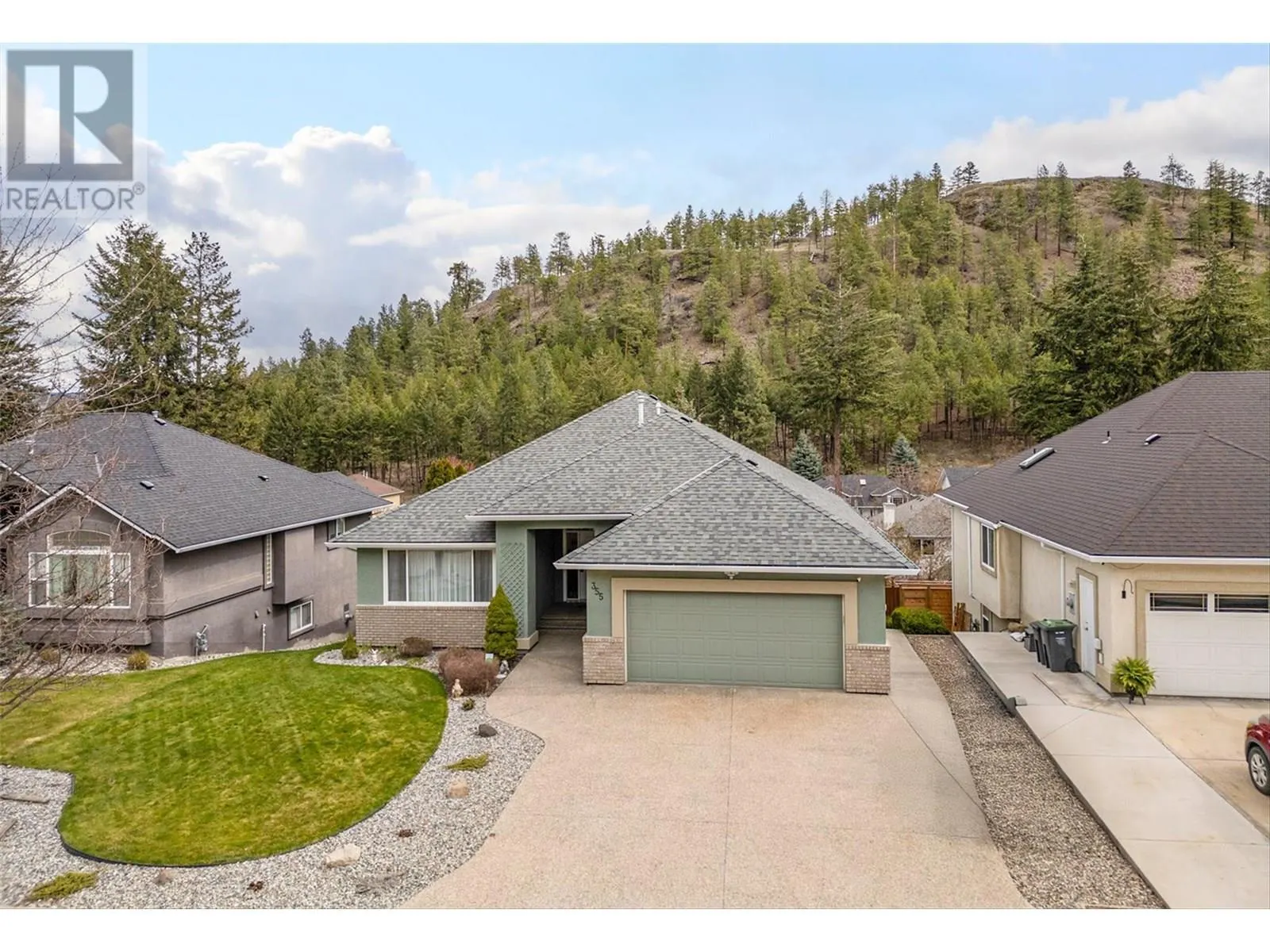 355 Woodpark Crescent