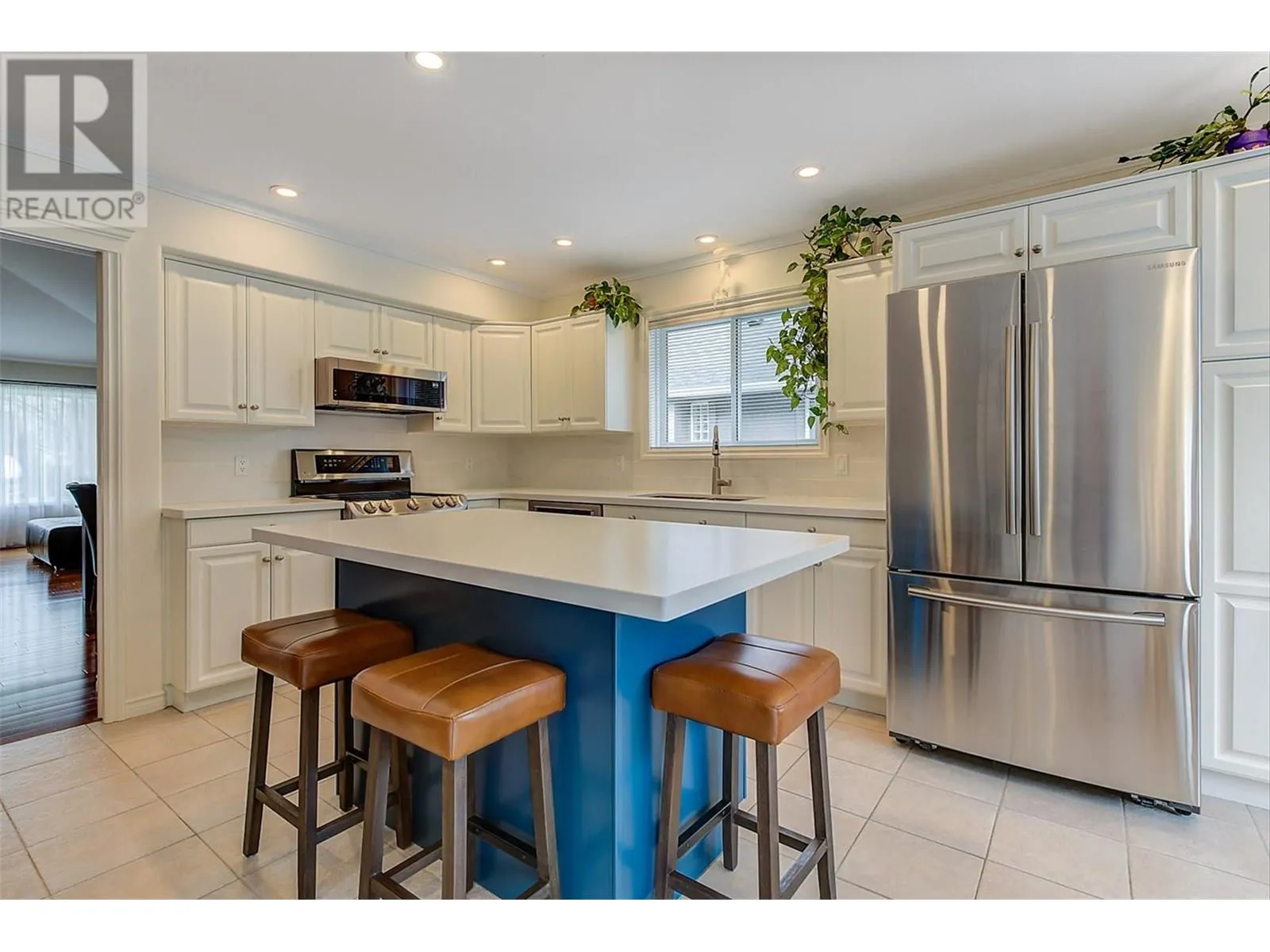355 Woodpark Crescent