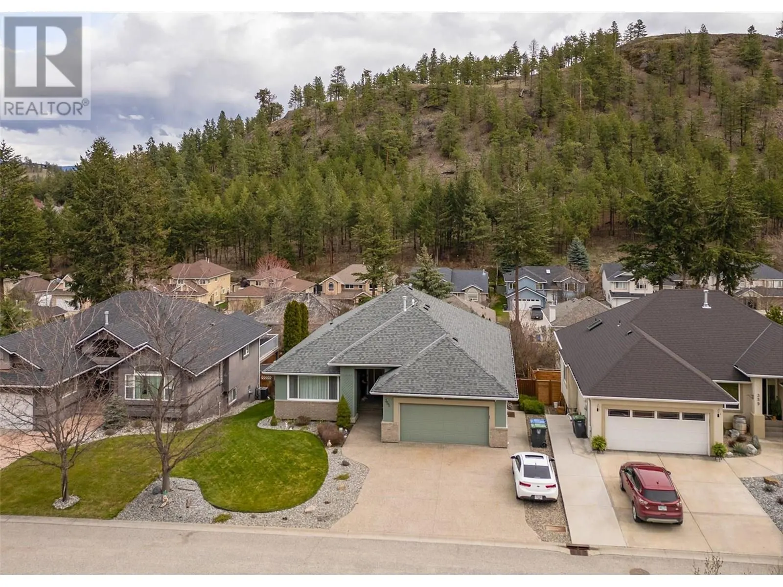 355 Woodpark Crescent