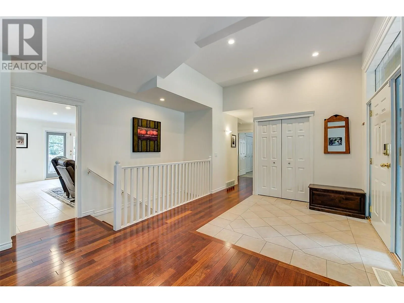 355 Woodpark Crescent