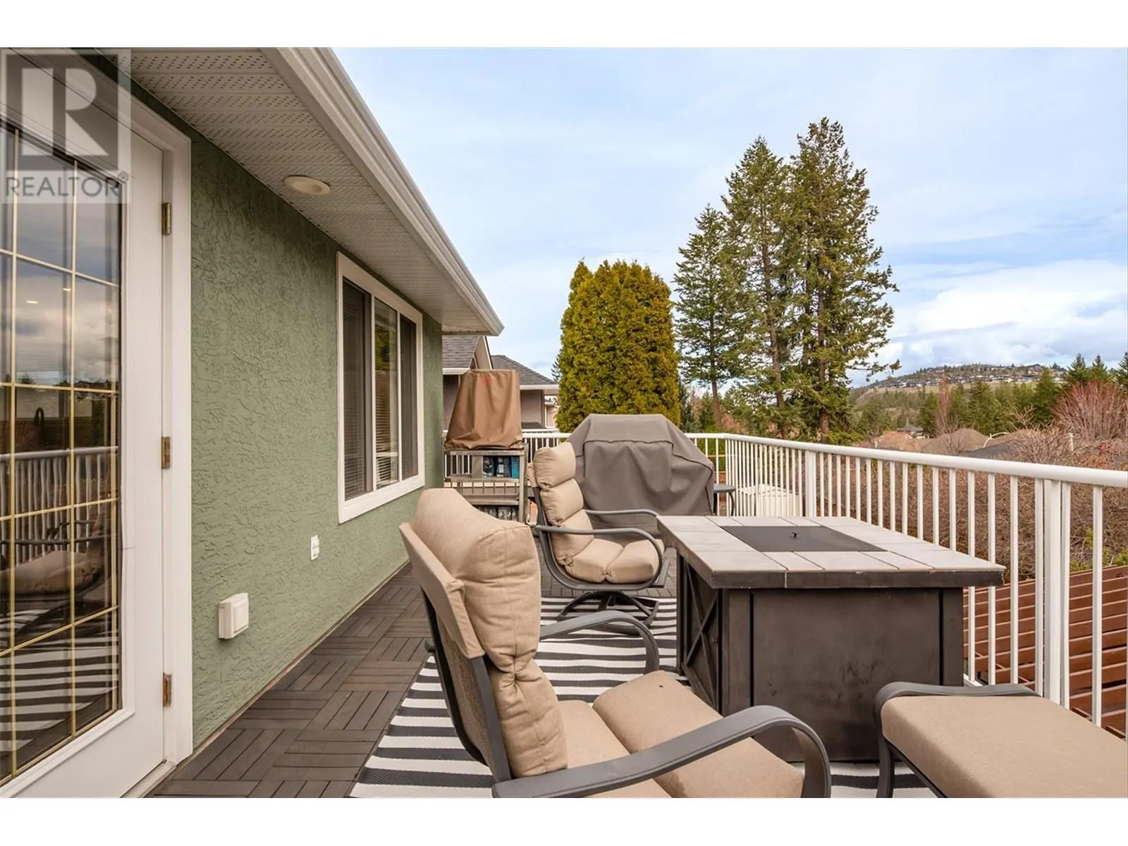 355 Woodpark Crescent