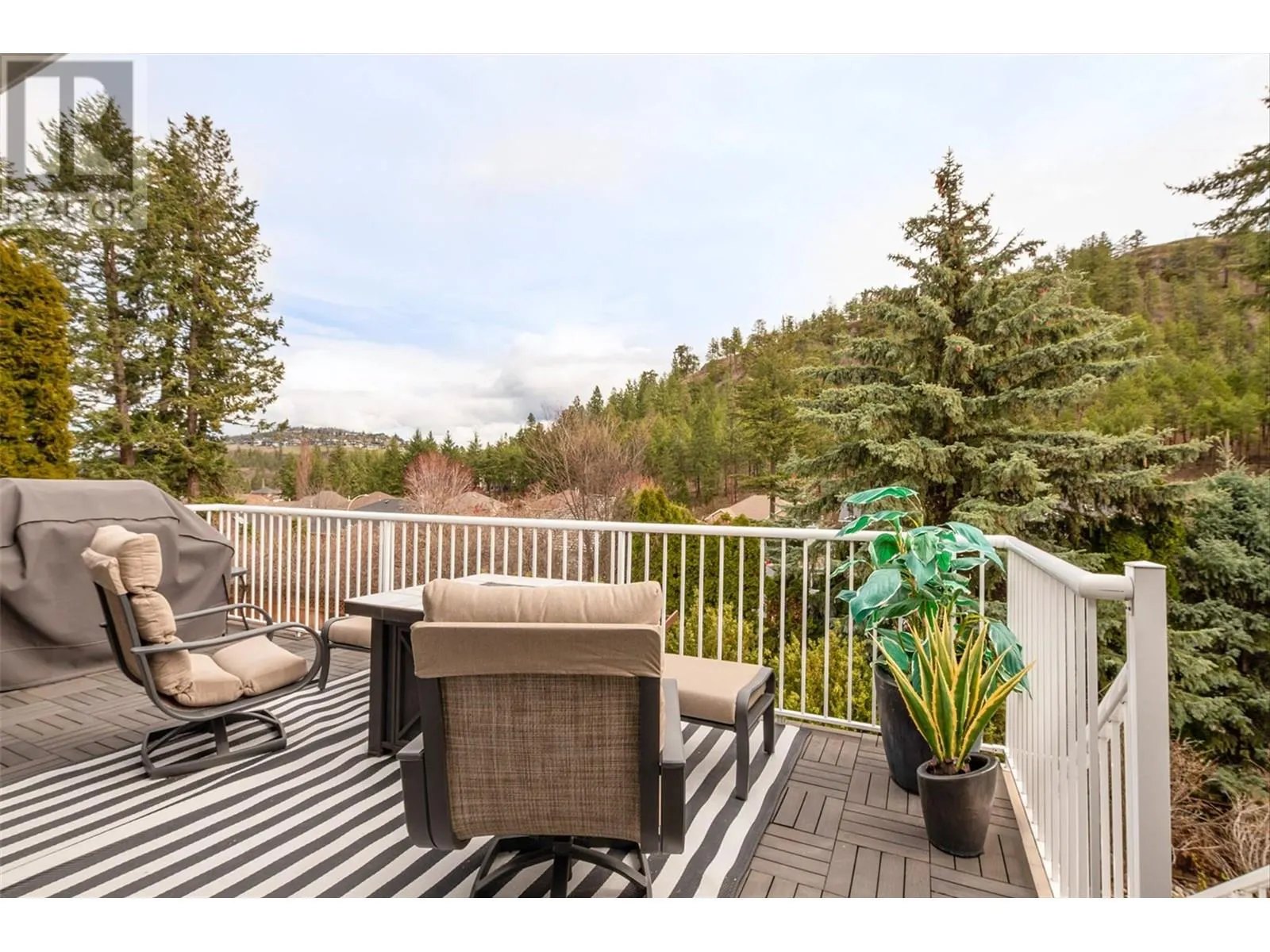 355 Woodpark Crescent