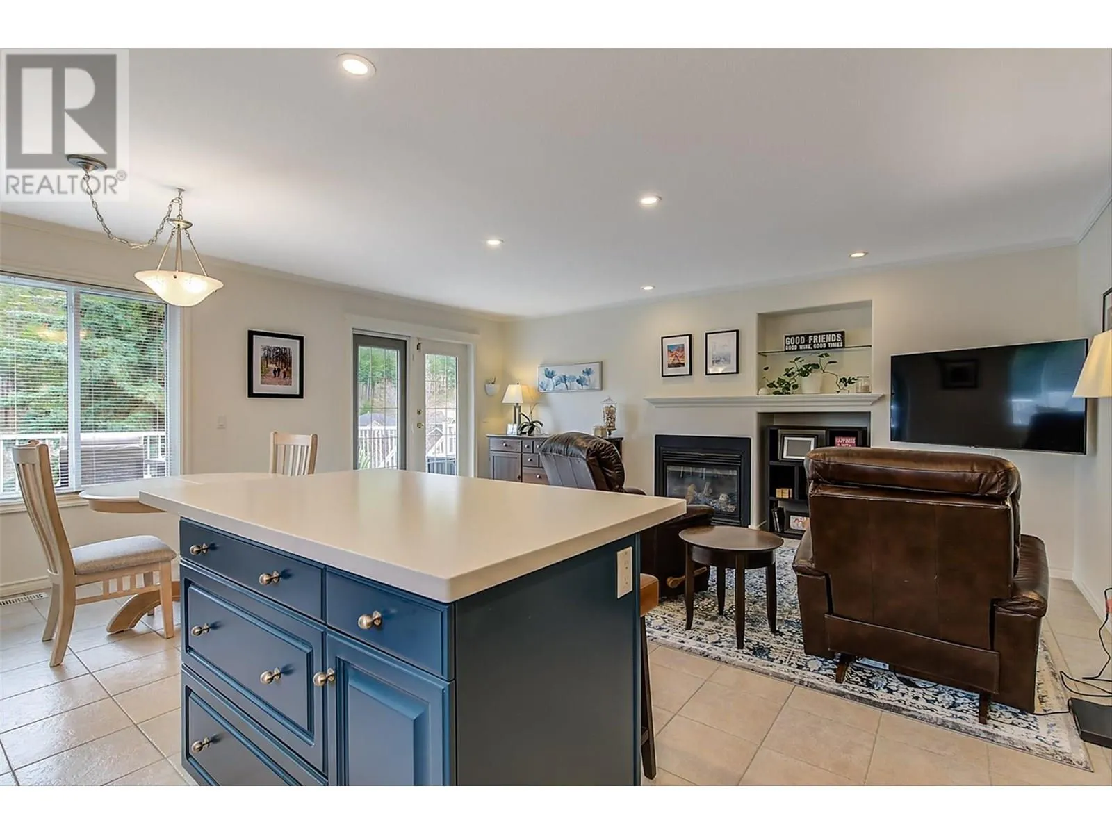 355 Woodpark Crescent
