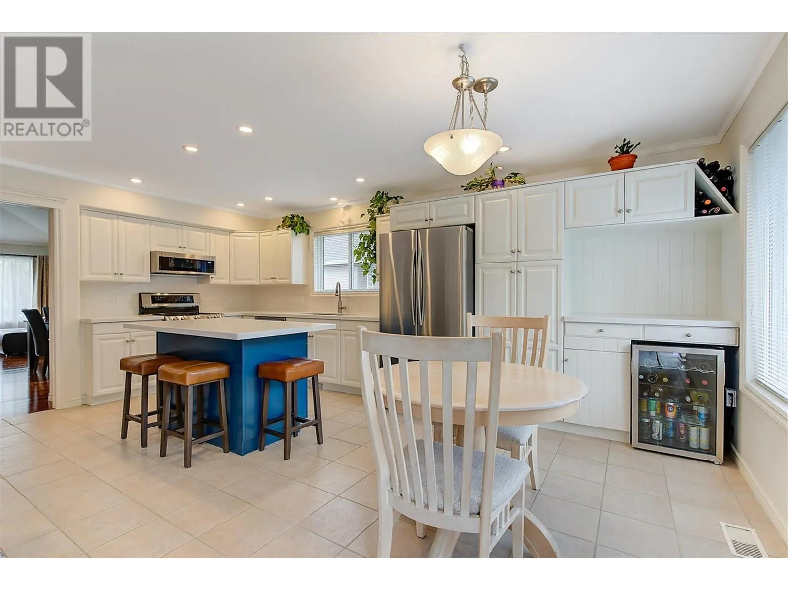 355 Woodpark Crescent