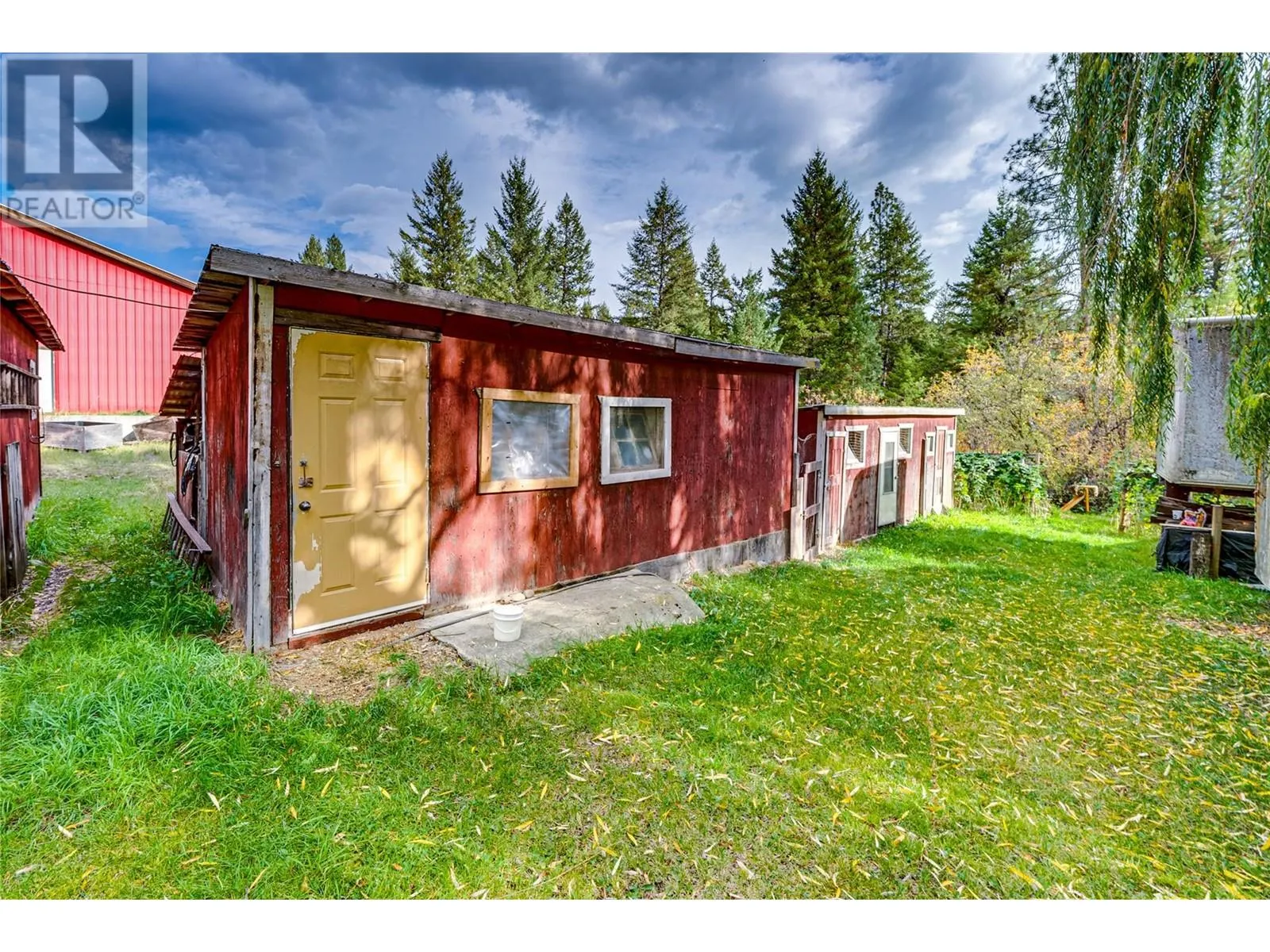 2860 Highway 97 North