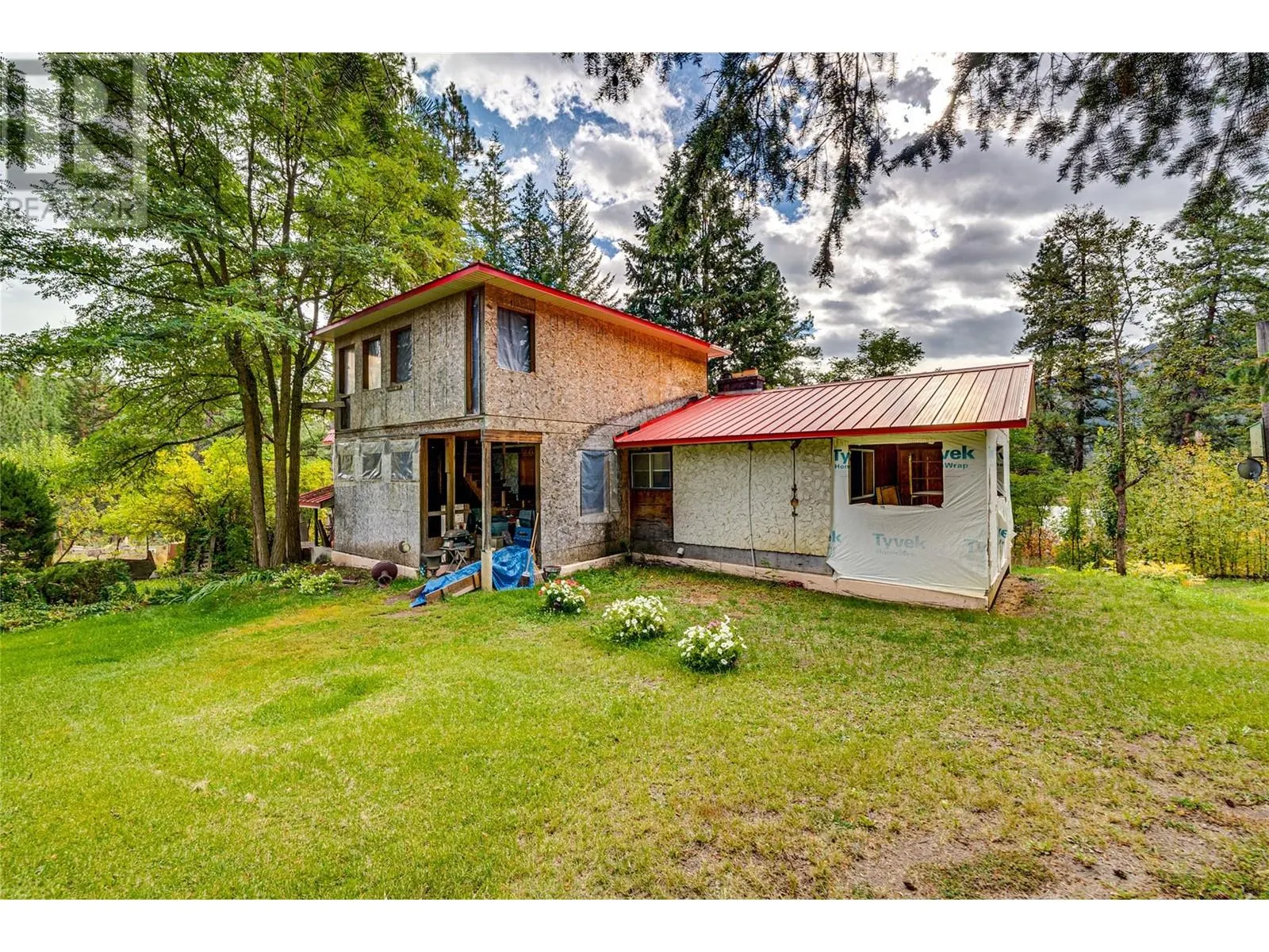 2860 Highway 97 North