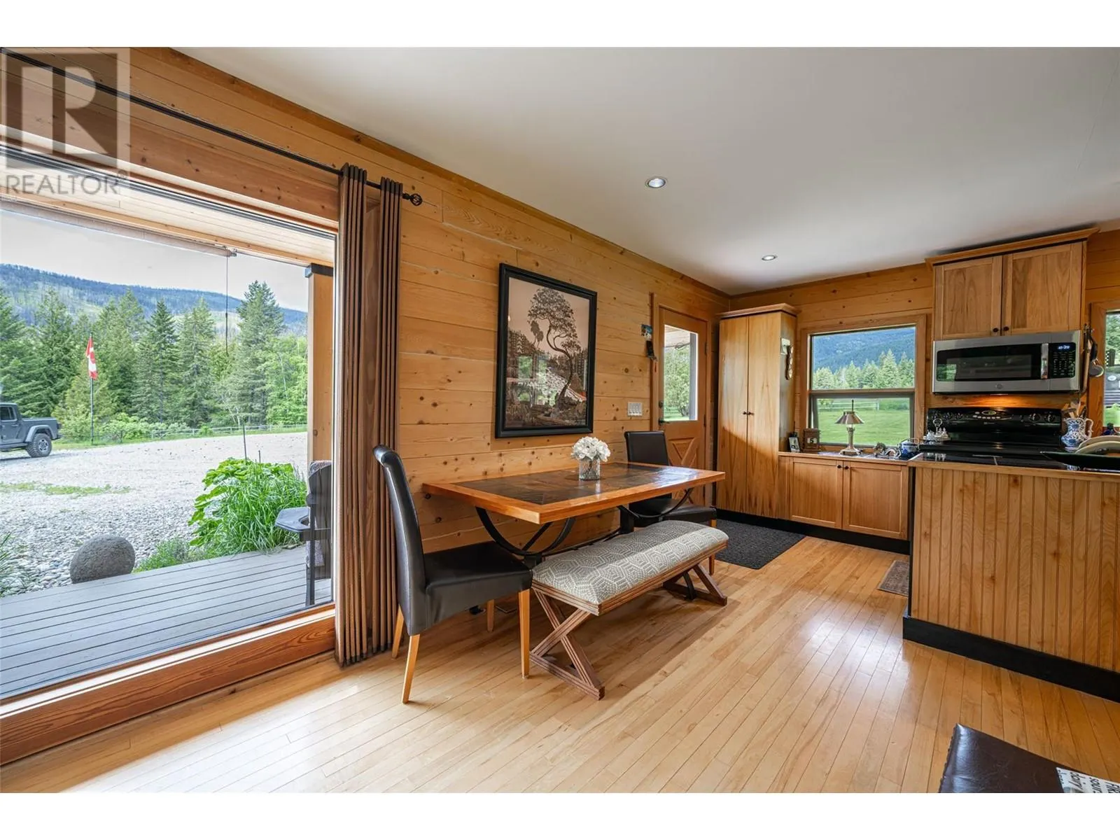 1075 Six Mile Creek Road
