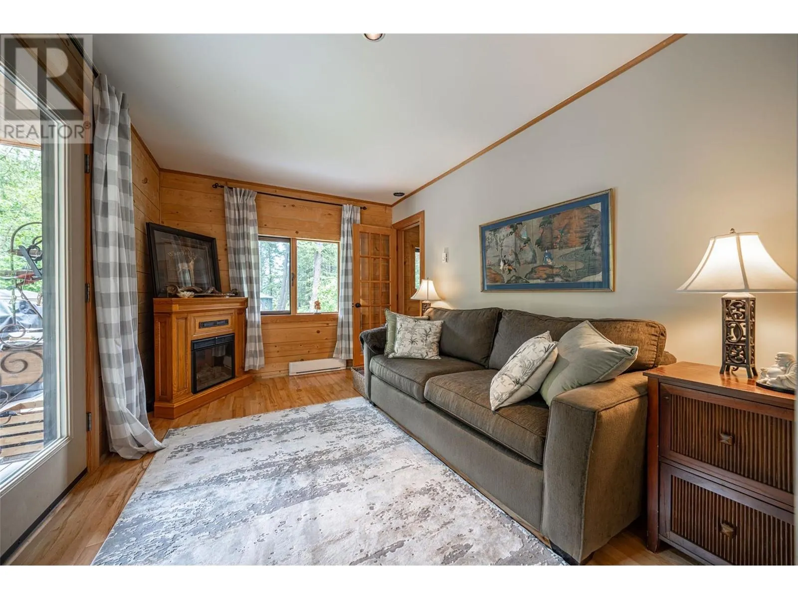 1075 Six Mile Creek Road