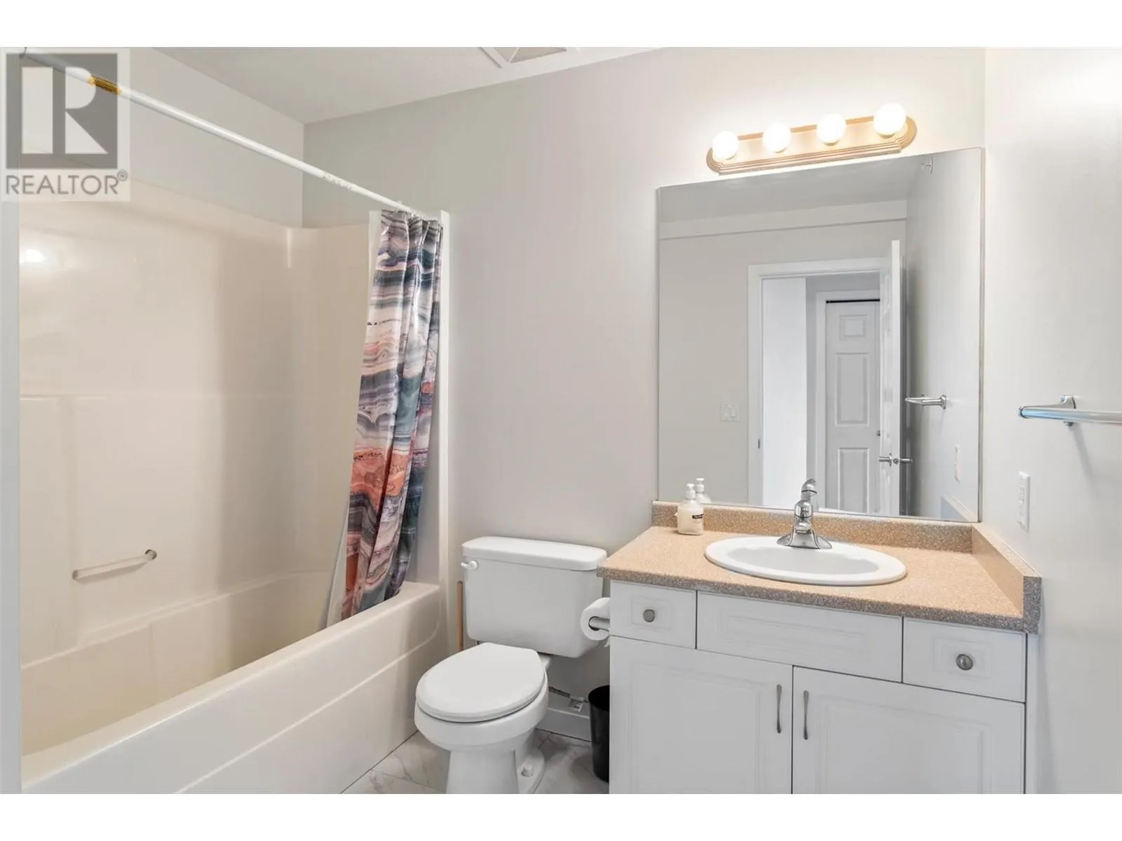 778 Rutland Road N Unit# 413