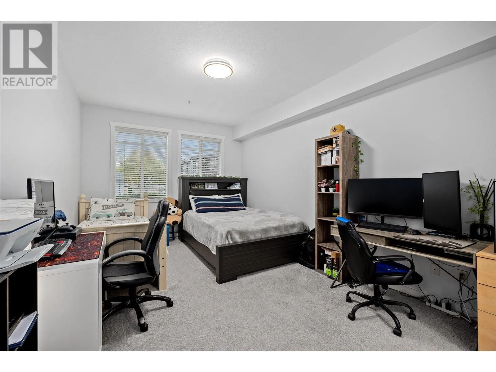 3739 Casorso Road Unit# 103