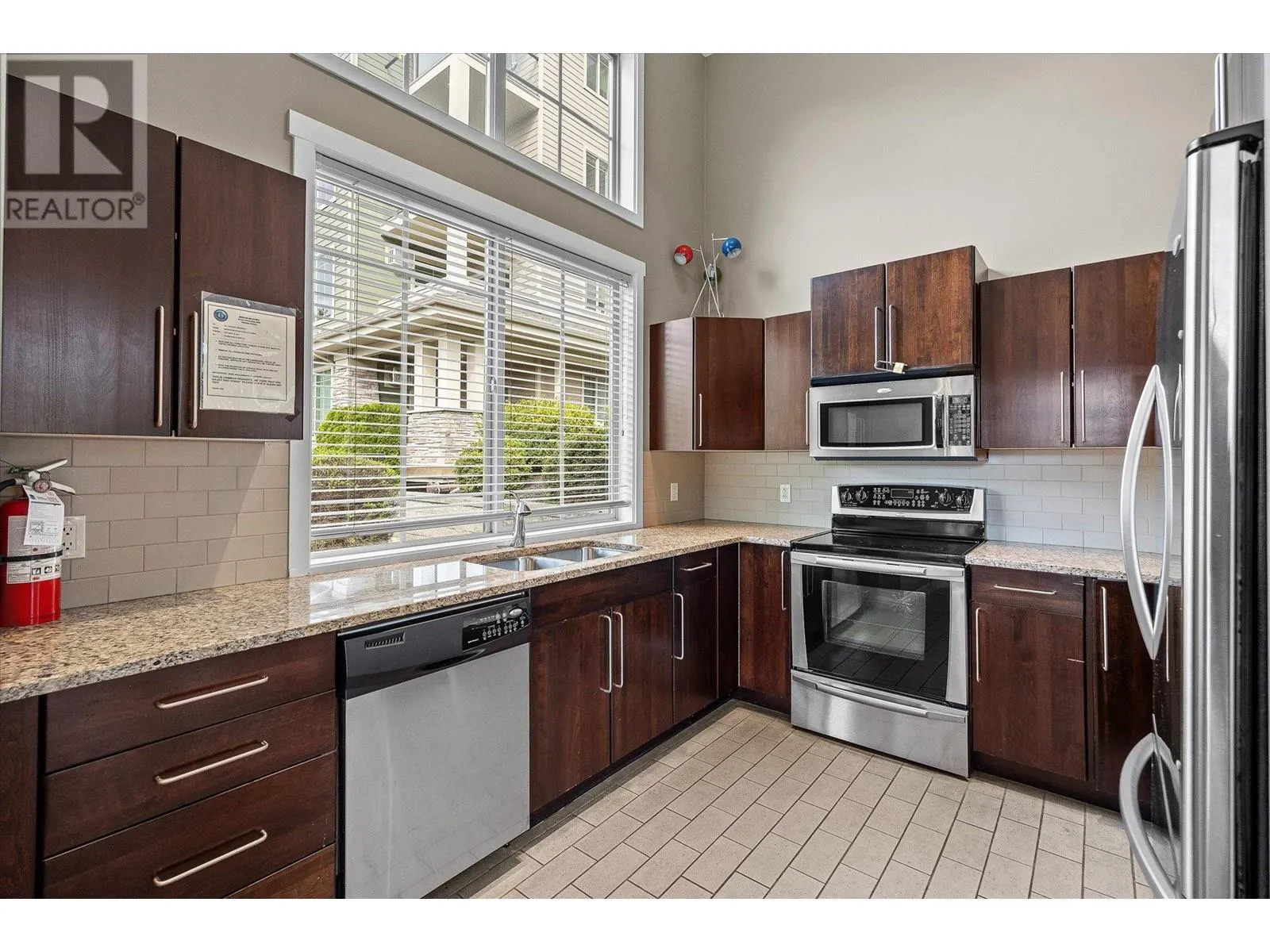 3739 Casorso Road Unit# 103