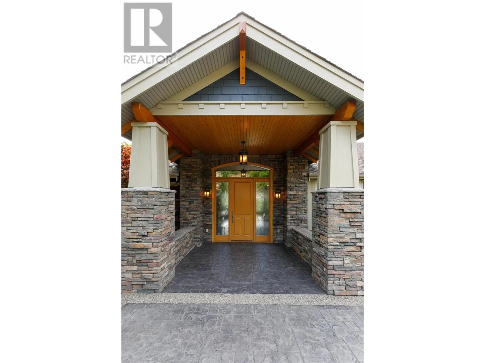 450 Niblick Court
