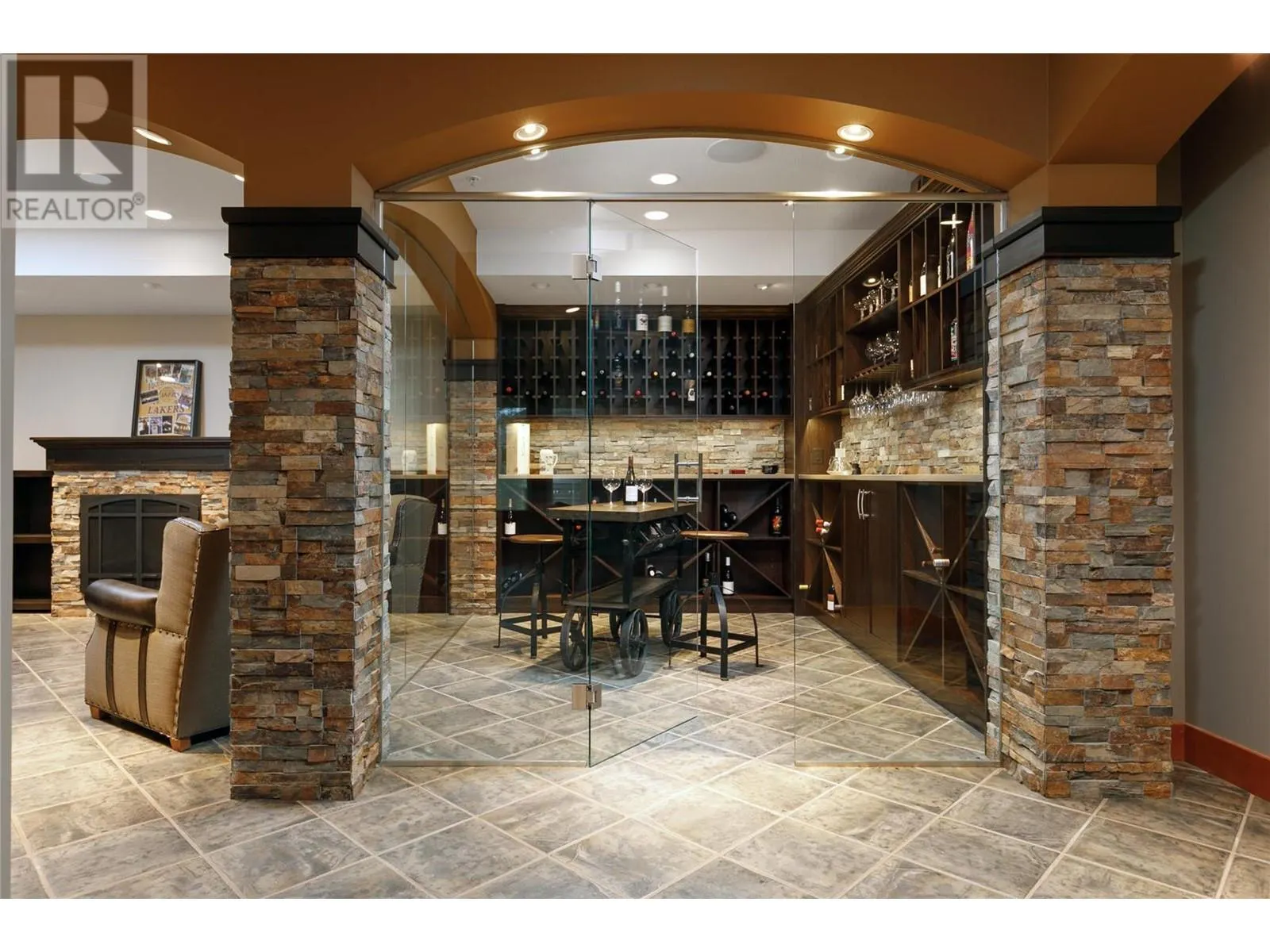 450 Niblick Court