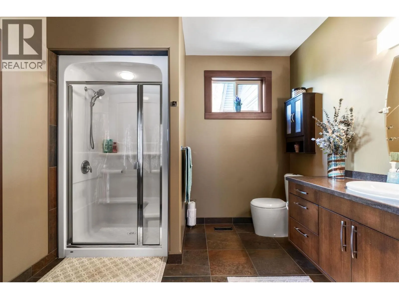 5581 Eagle Bay Road Unit# 8