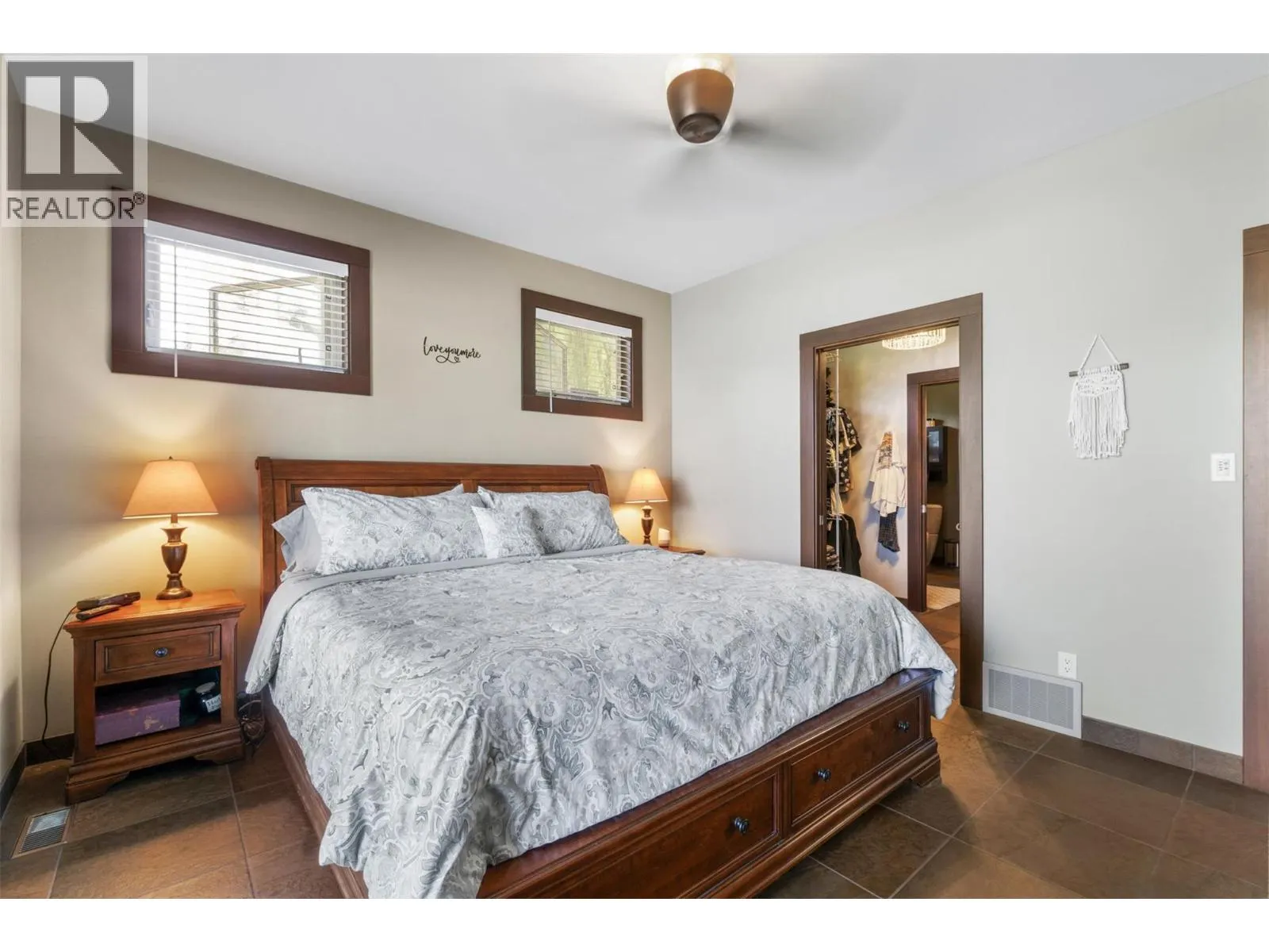 5581 Eagle Bay Road Unit# 8