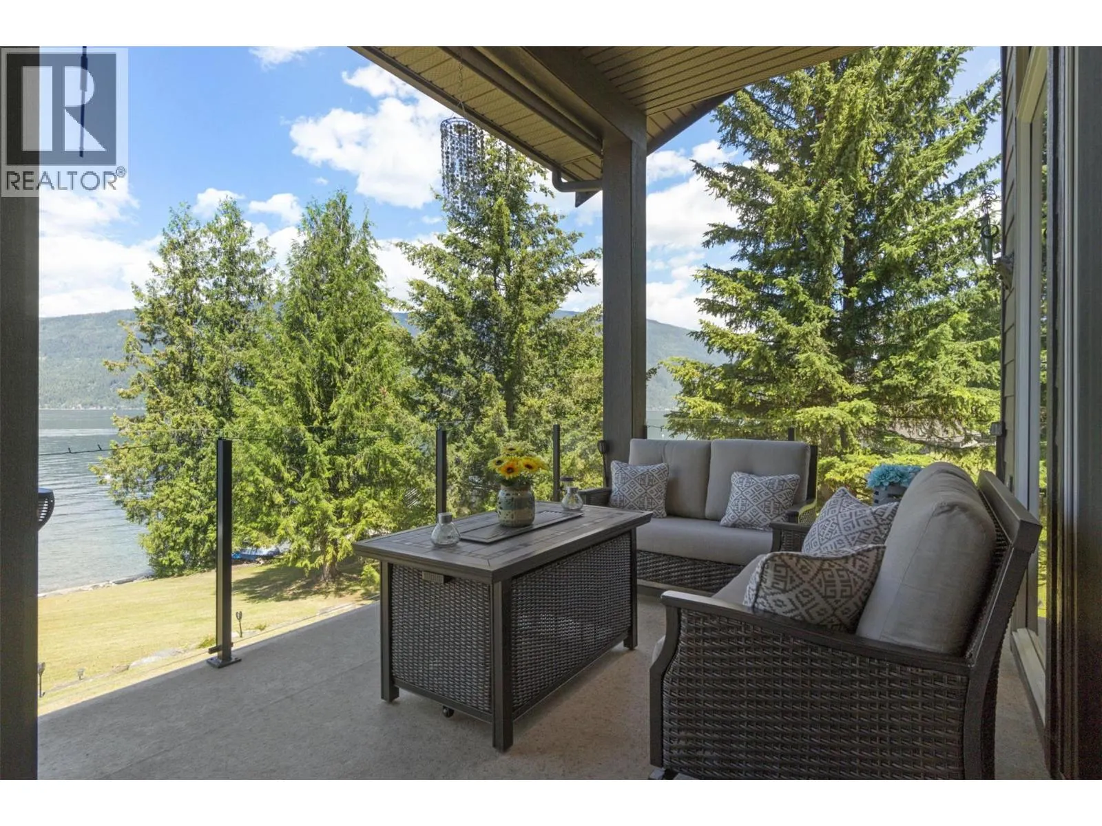 5581 Eagle Bay Road Unit# 8