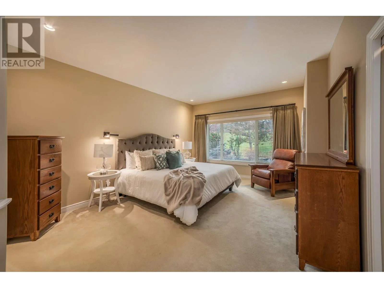 4157 Gallaghers Parkland Drive