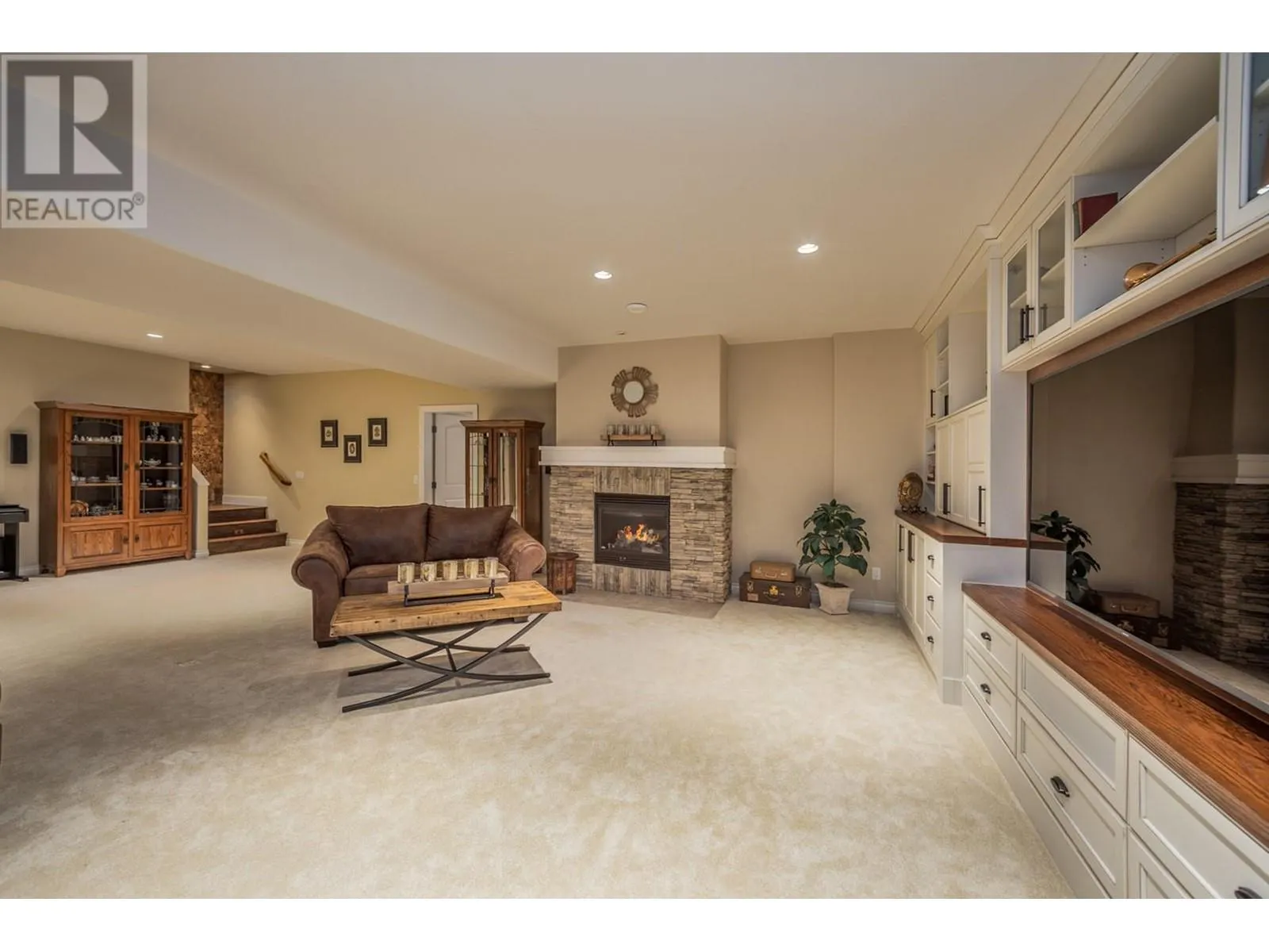 4157 Gallaghers Parkland Drive