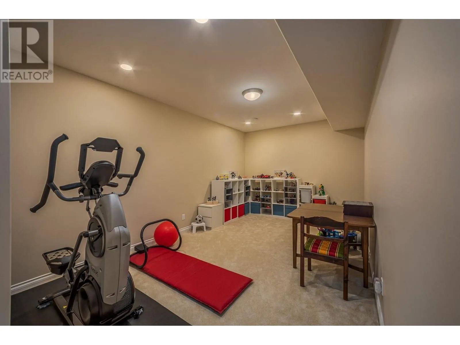 4157 Gallaghers Parkland Drive