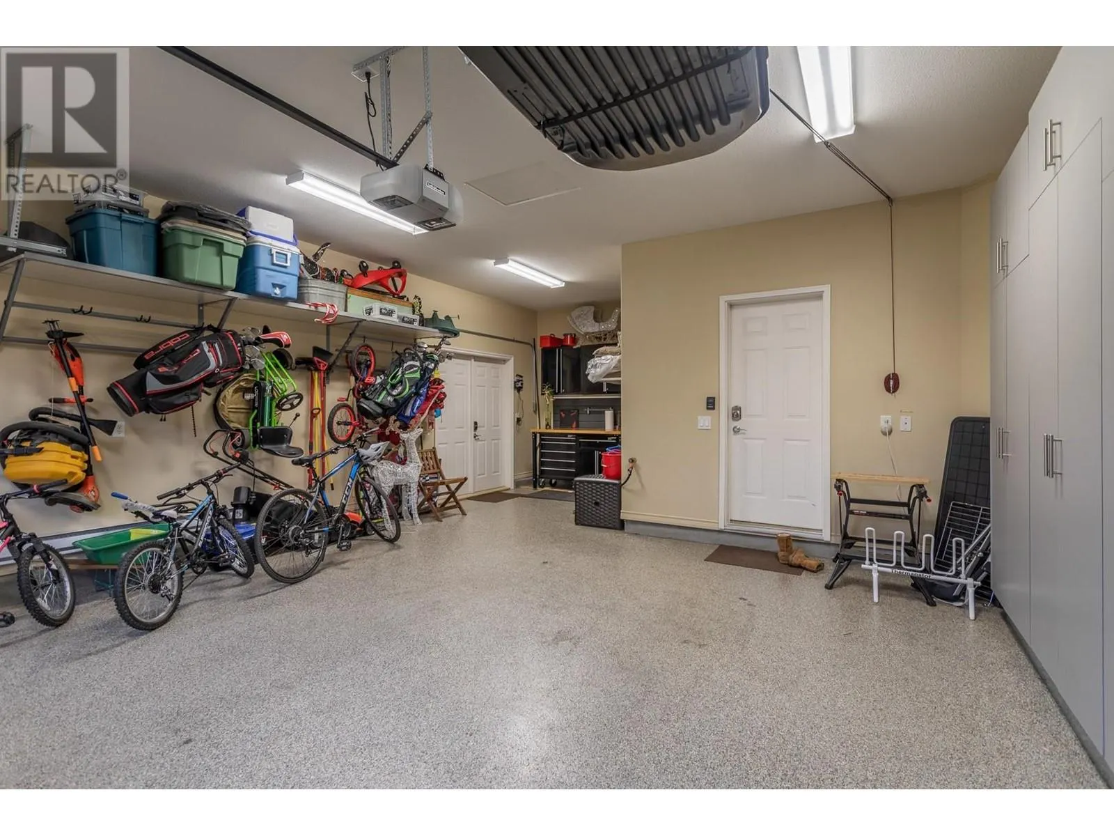 4157 Gallaghers Parkland Drive