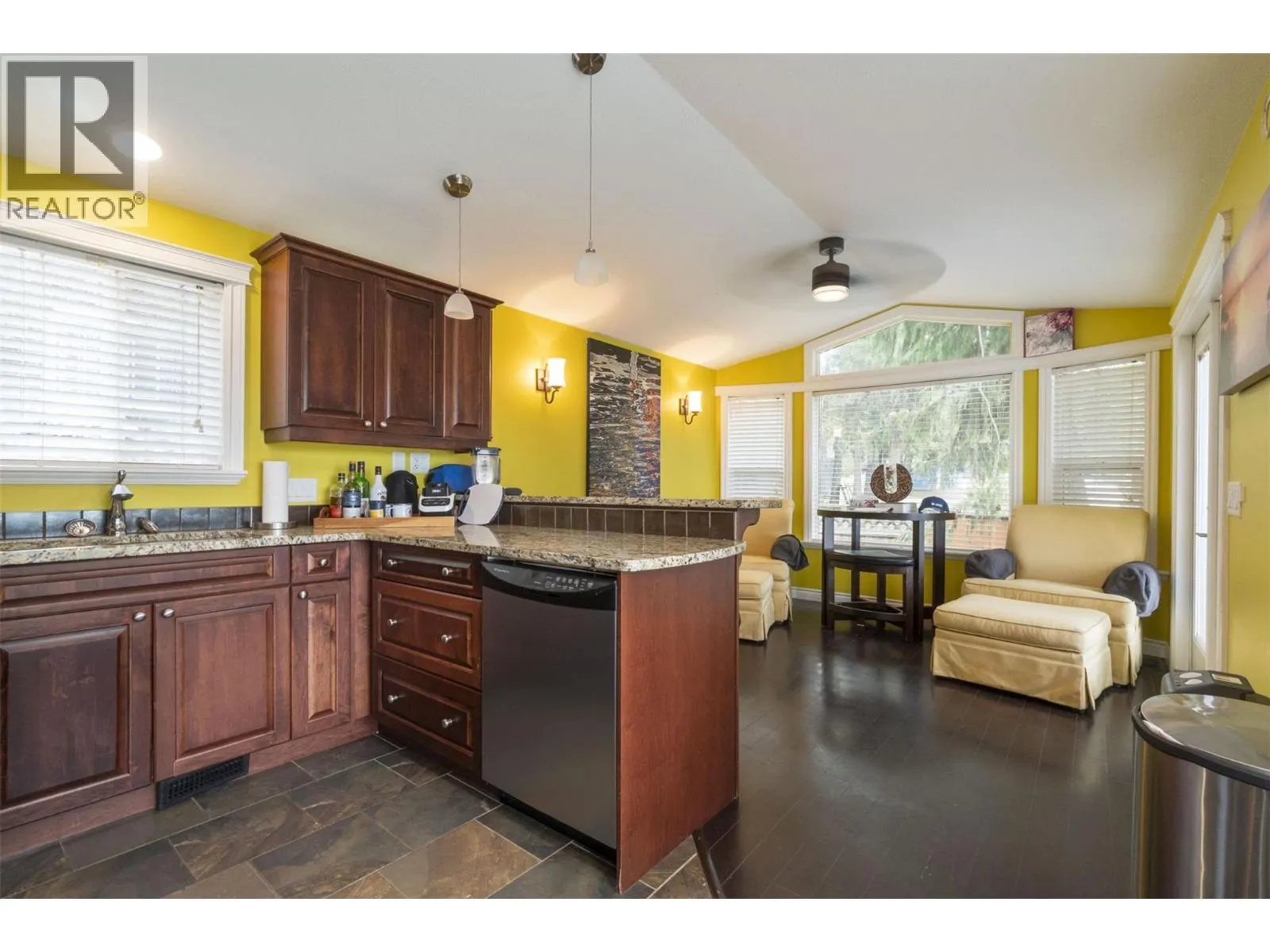 2009 Eagle Bay Road