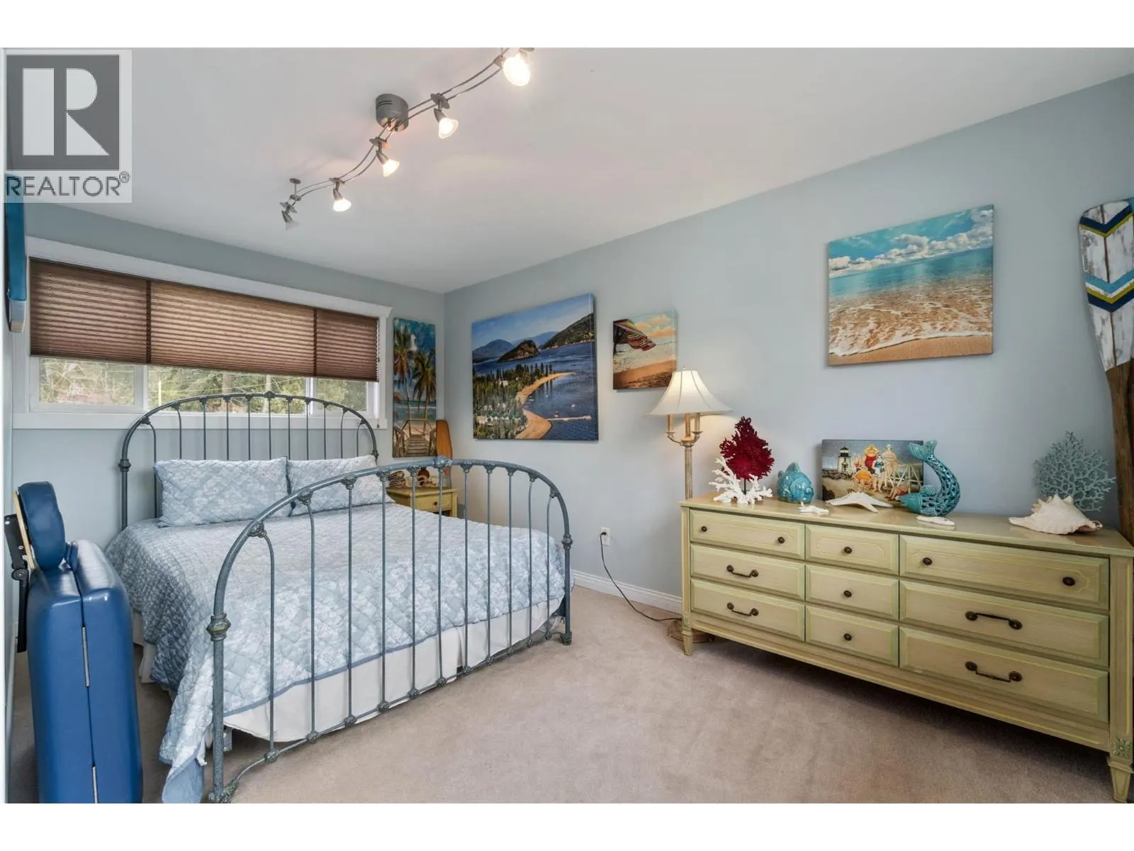 2009 Eagle Bay Road