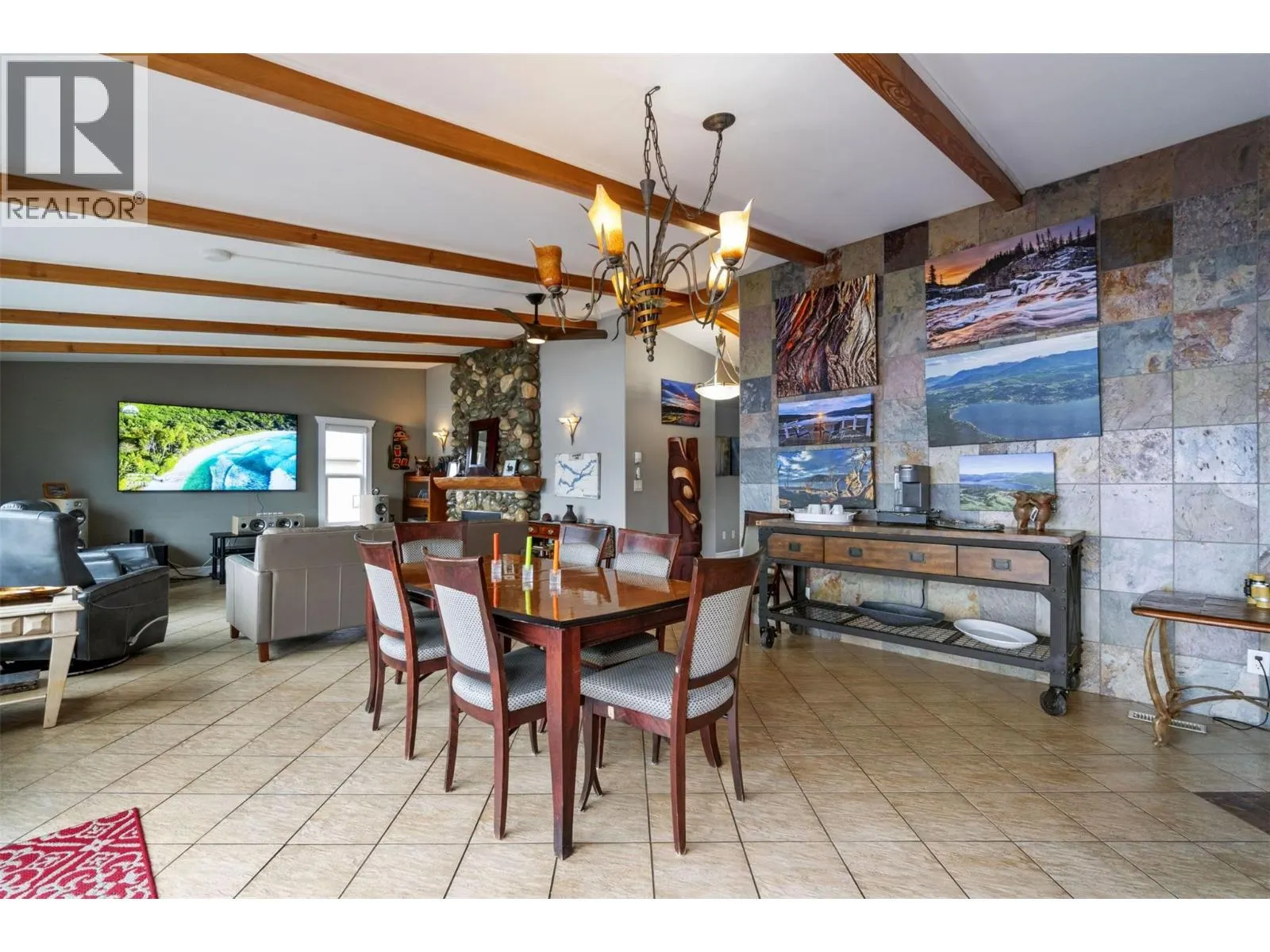 2009 Eagle Bay Road