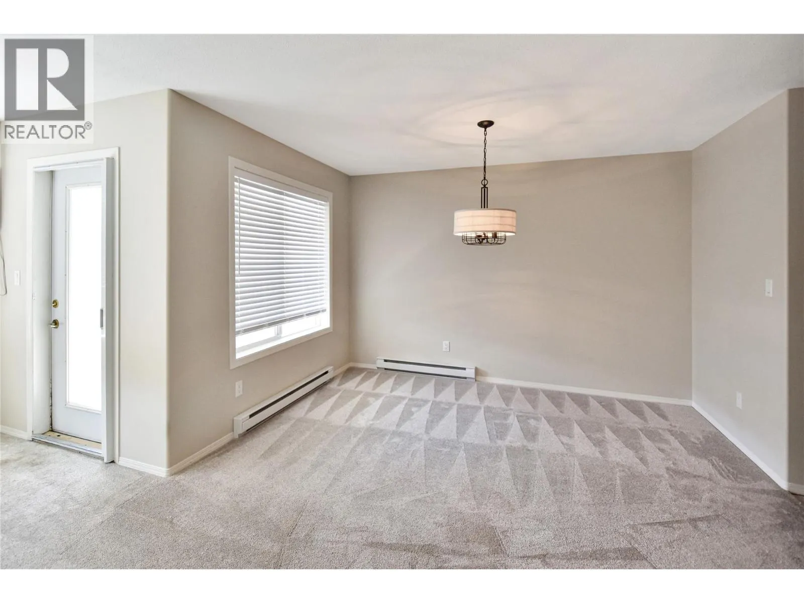 1201 Kokanee Drive N Unit# 106
