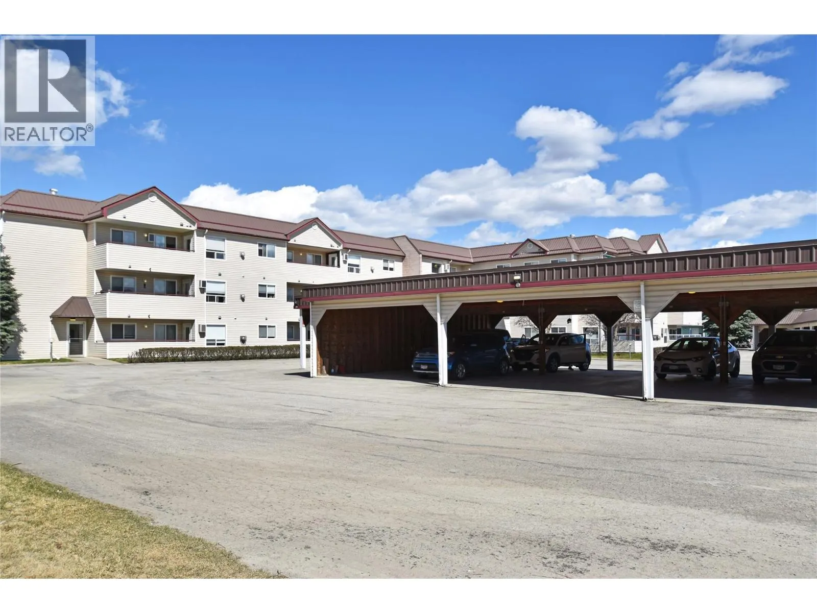 1201 Kokanee Drive N Unit# 106
