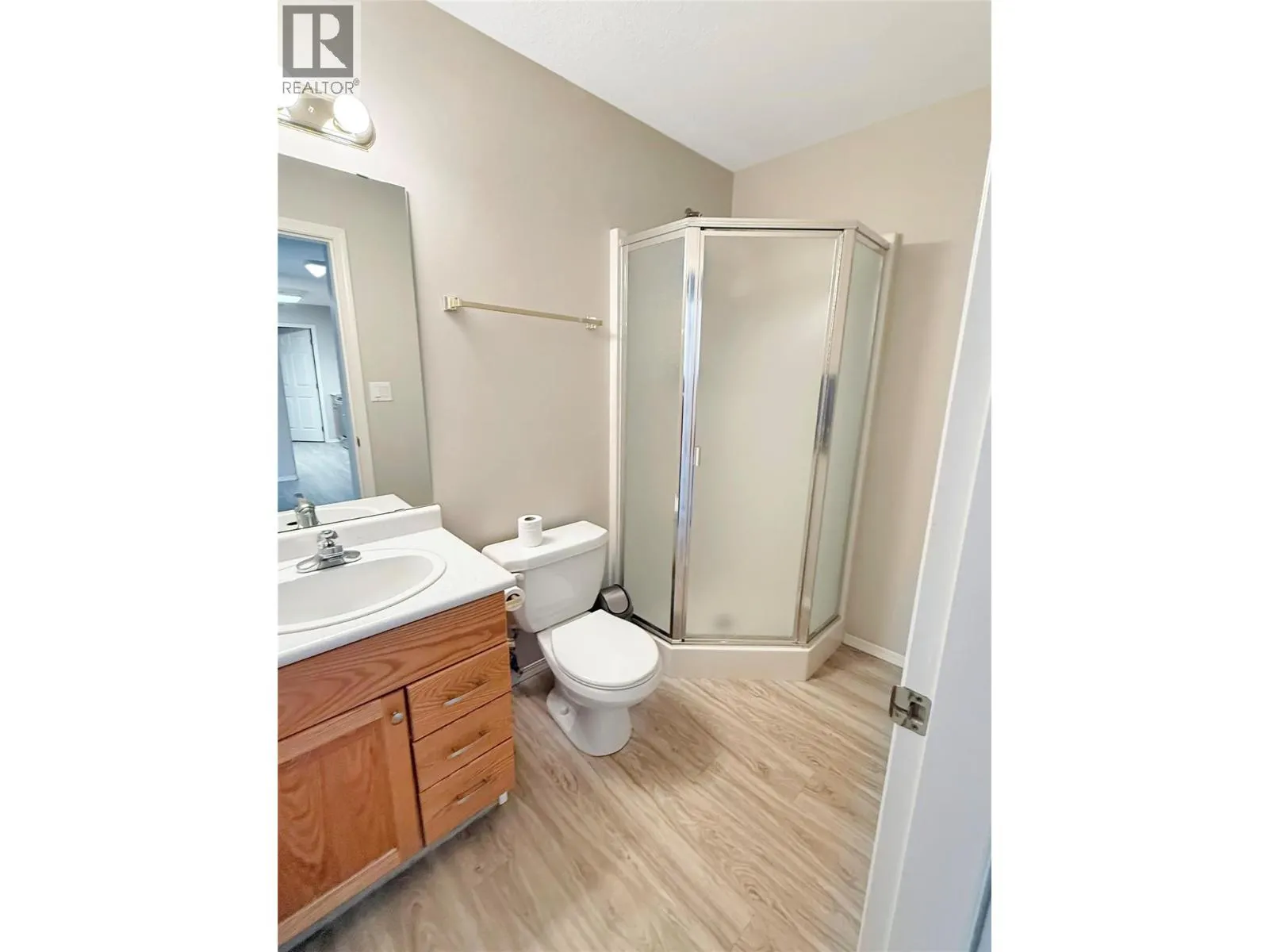 1201 Kokanee Drive N Unit# 106
