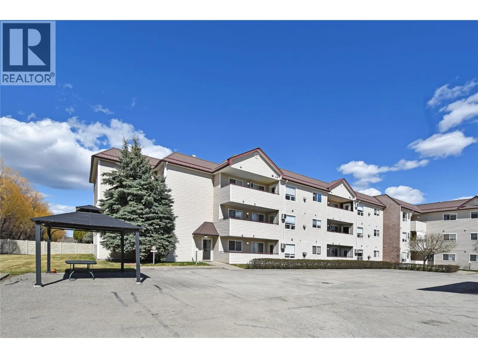 1201 Kokanee Drive N Unit# 106