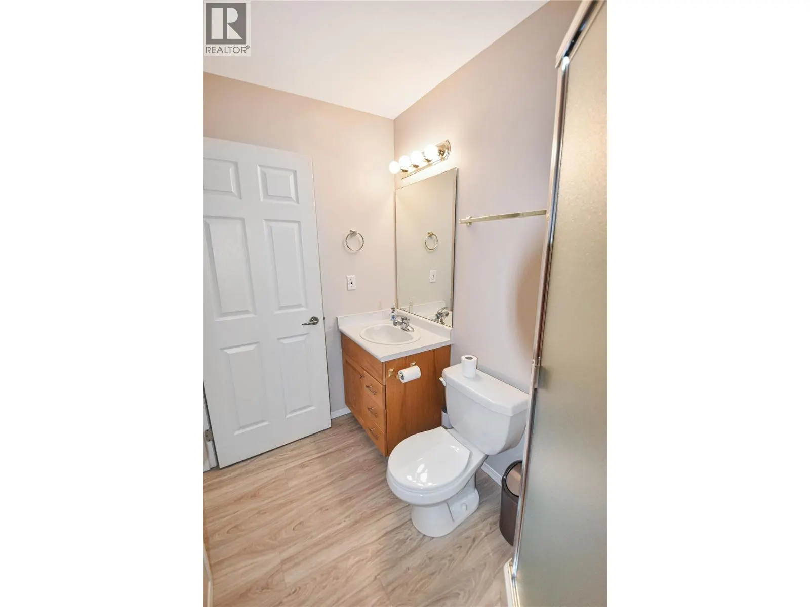 1201 Kokanee Drive N Unit# 106