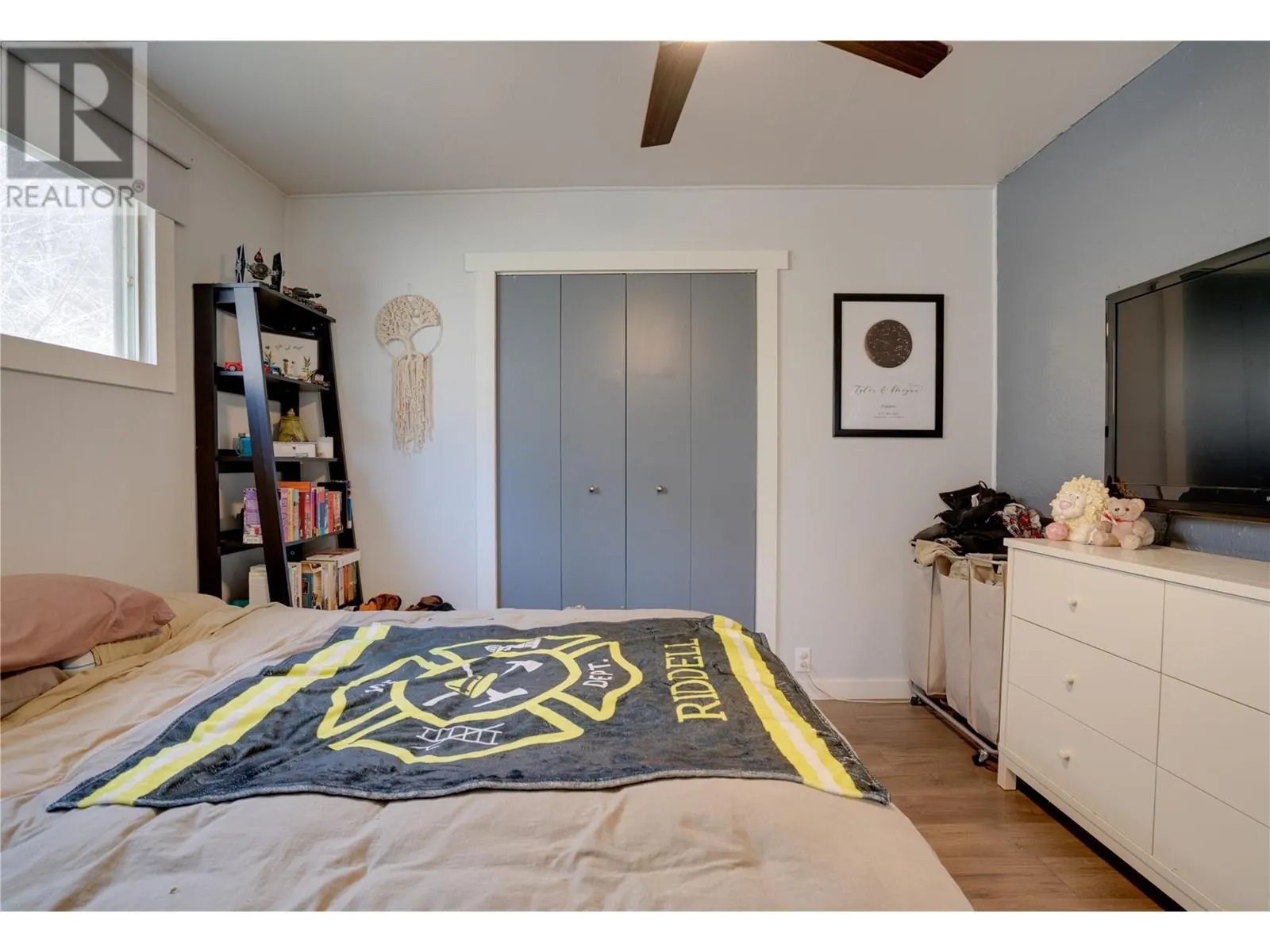 1131 COLUMBIA Heights