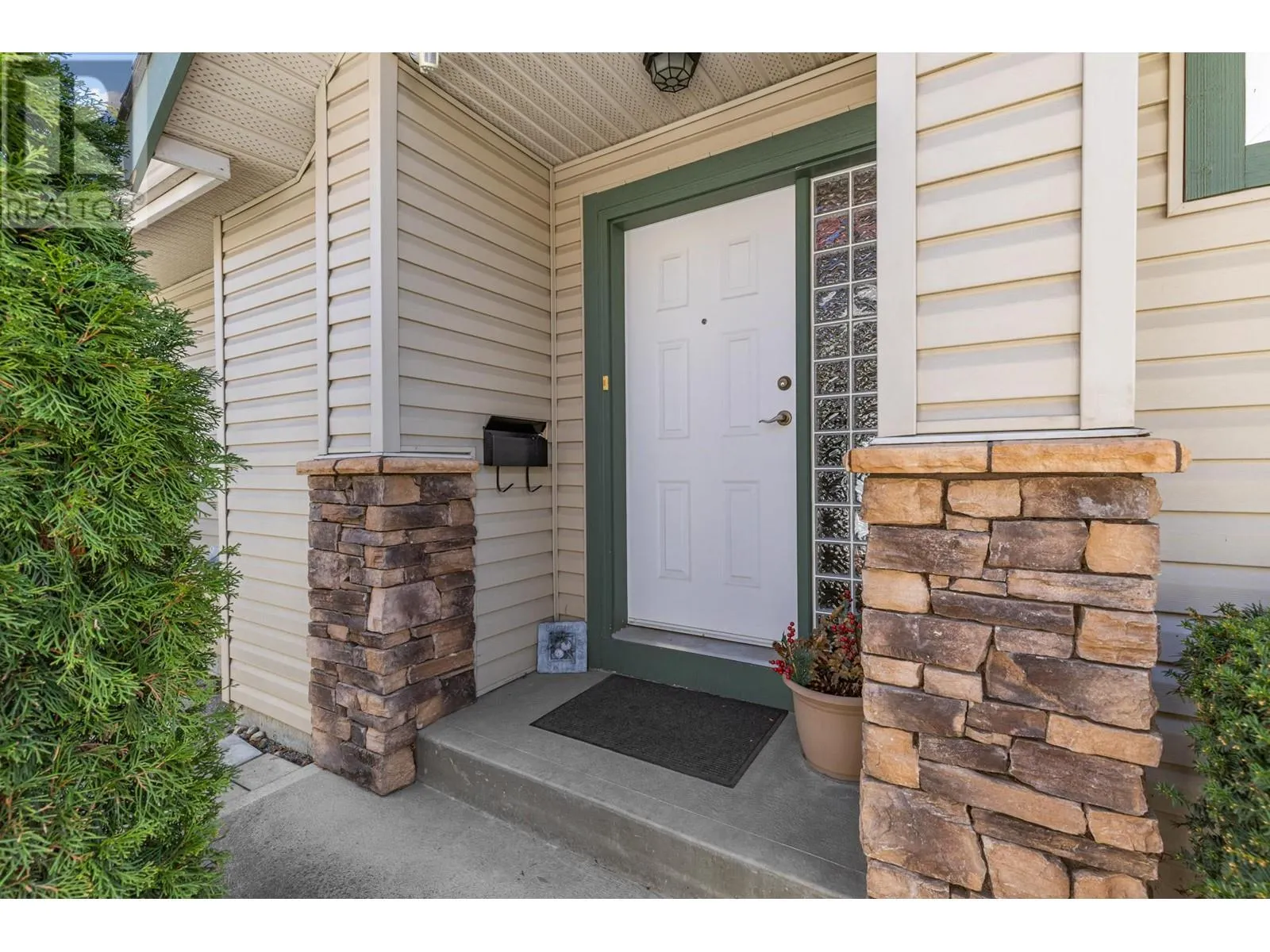 1188 Houghton Road Unit# 107