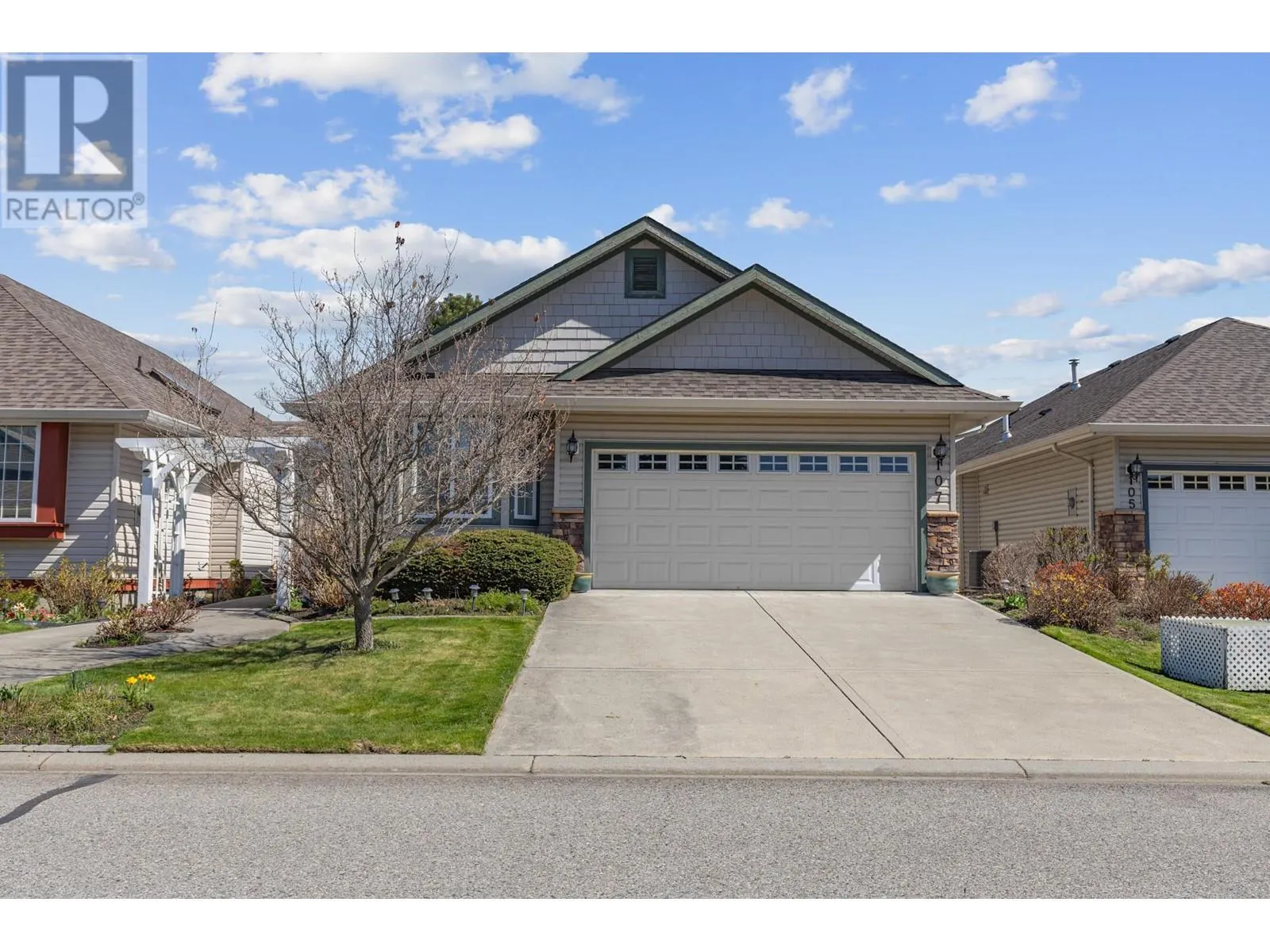 1188 Houghton Road Unit# 107