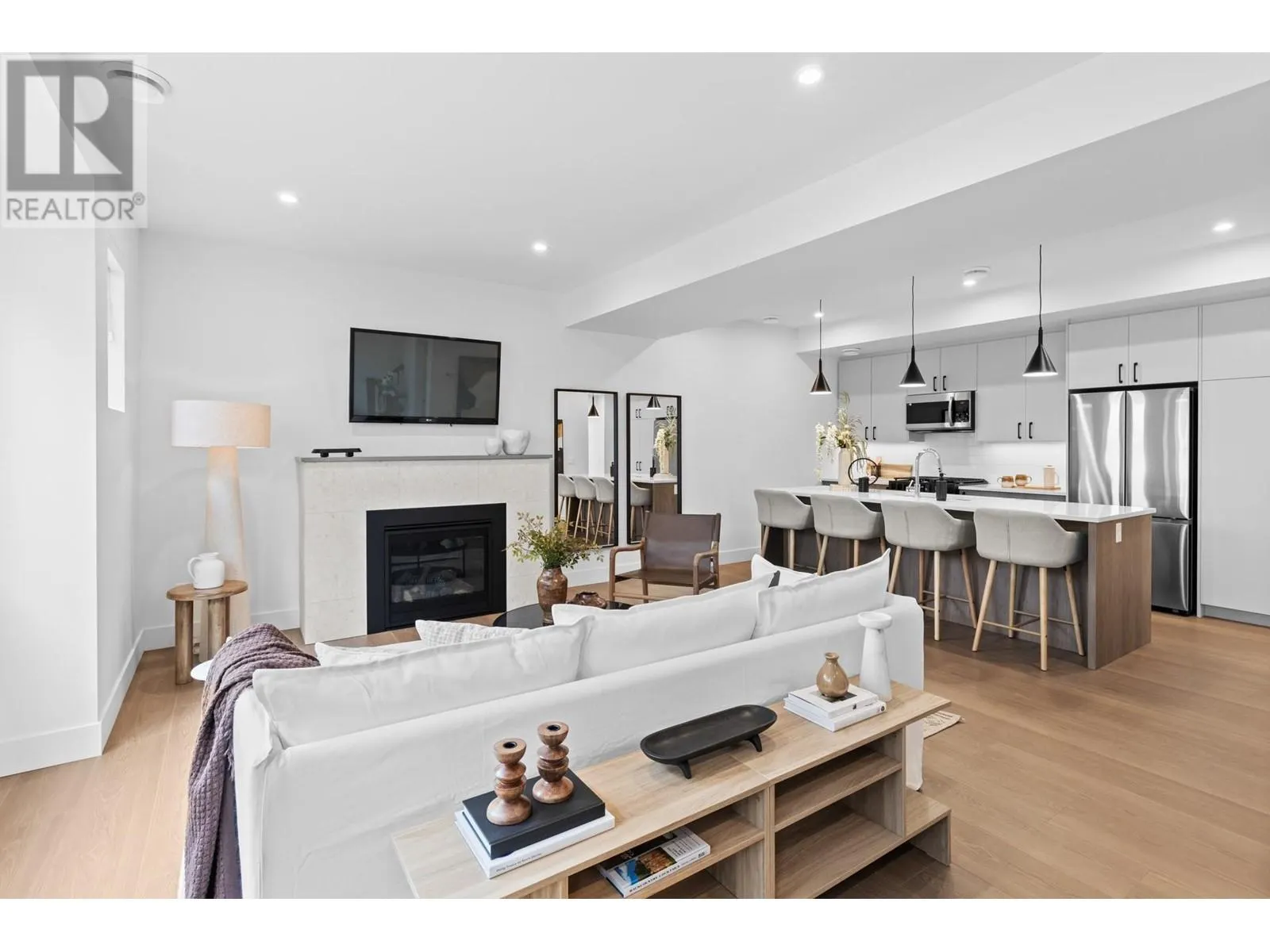 1463 Inkar Road Unit# 2
