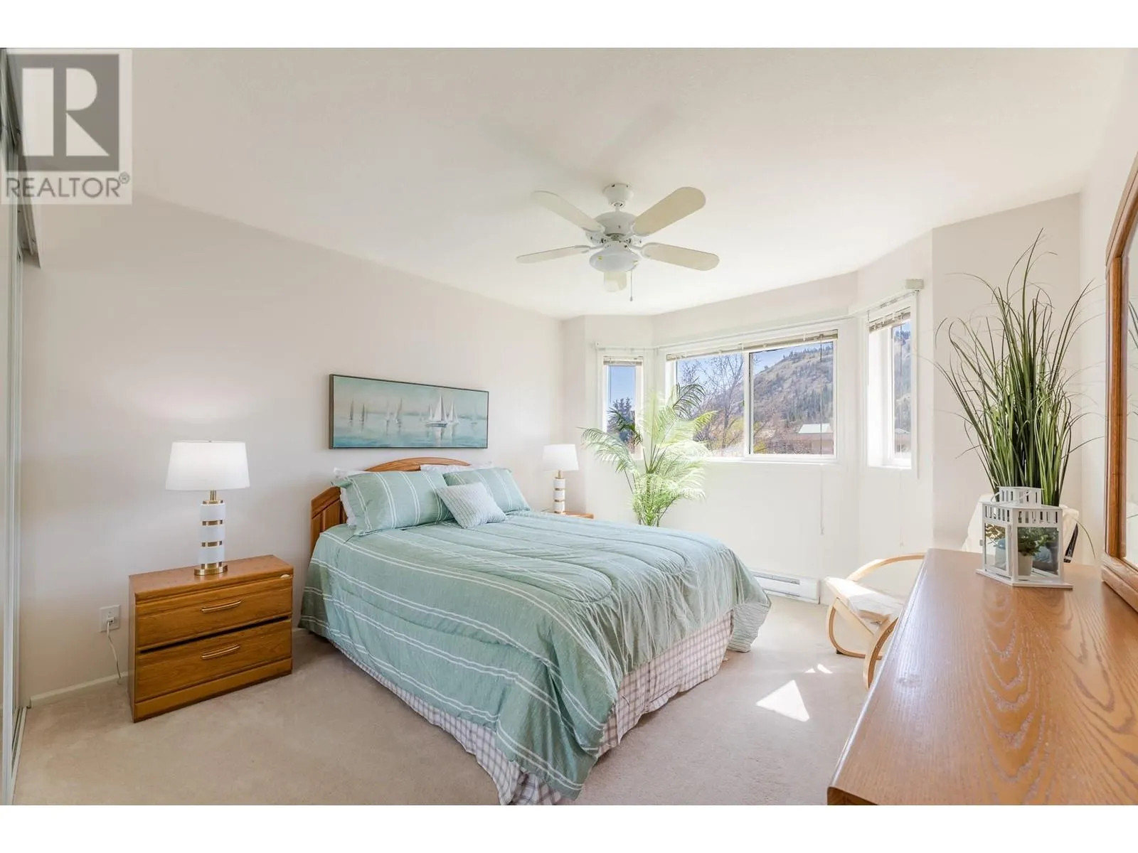 8905 Pineo Court Unit# 305