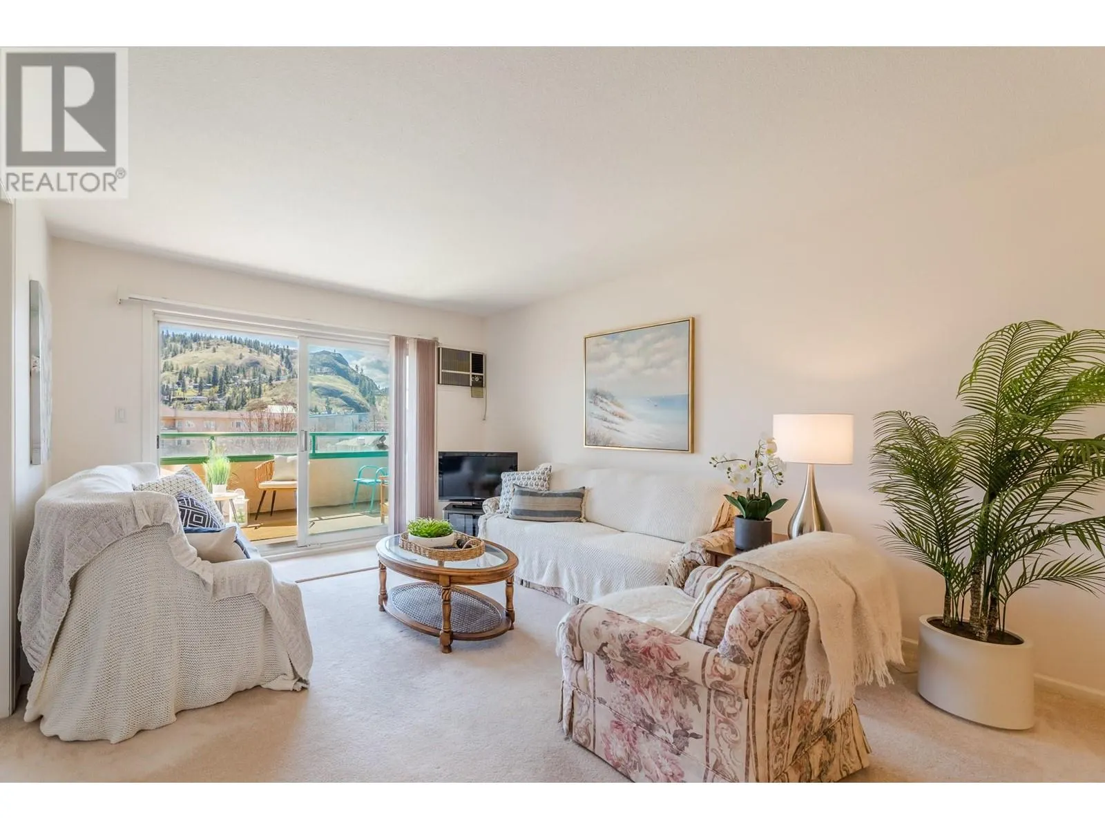 8905 Pineo Court Unit# 305
