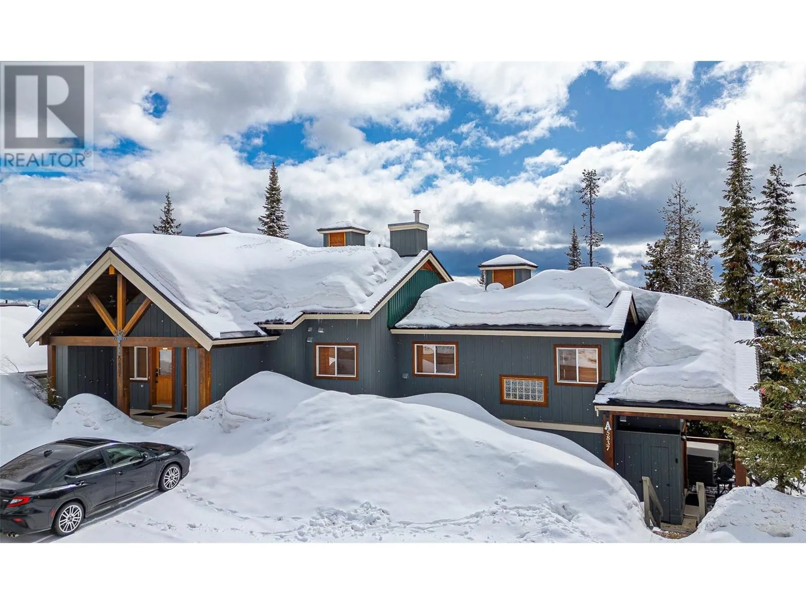 5837 C Snowpines Crescent